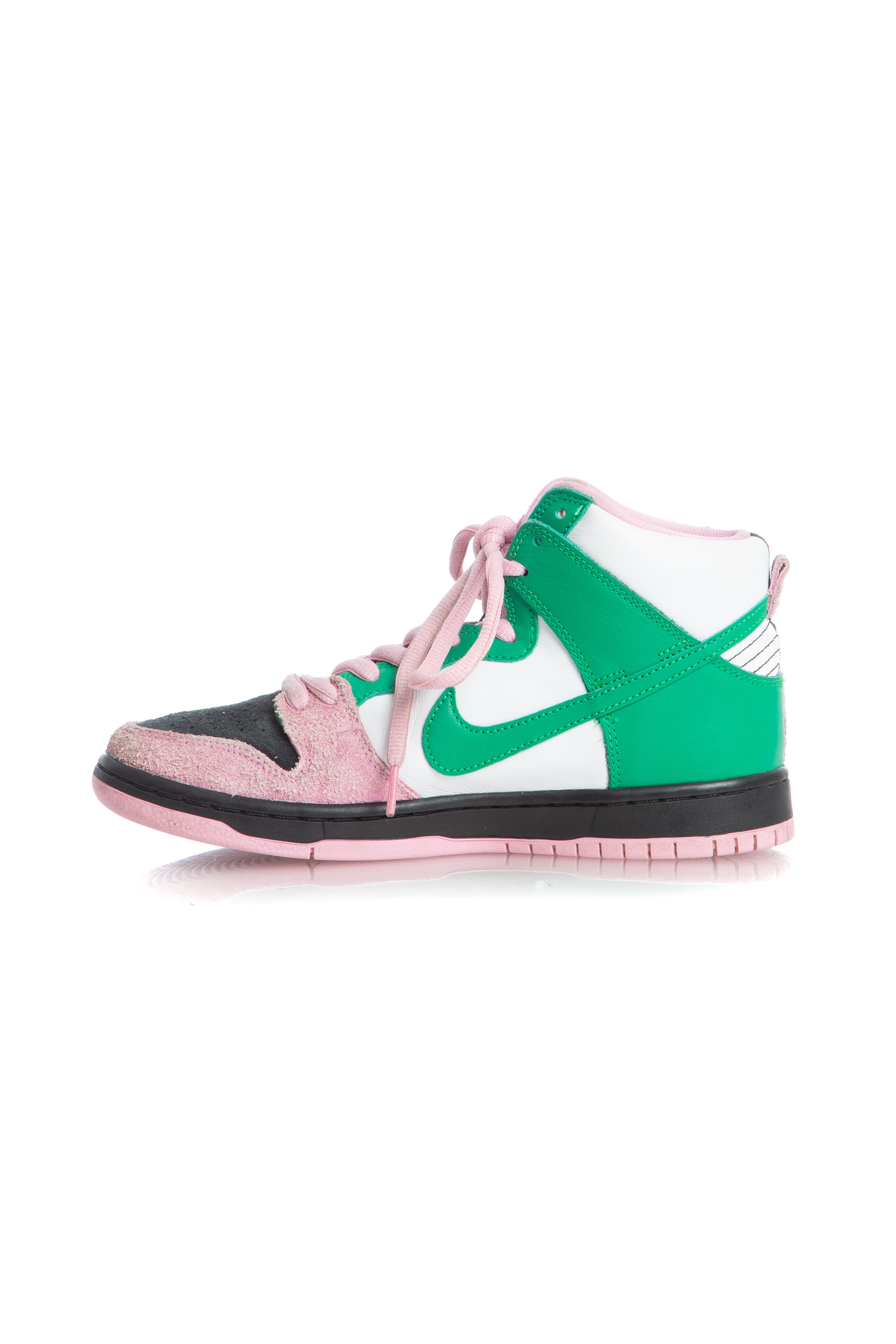 Nike, Talla 7