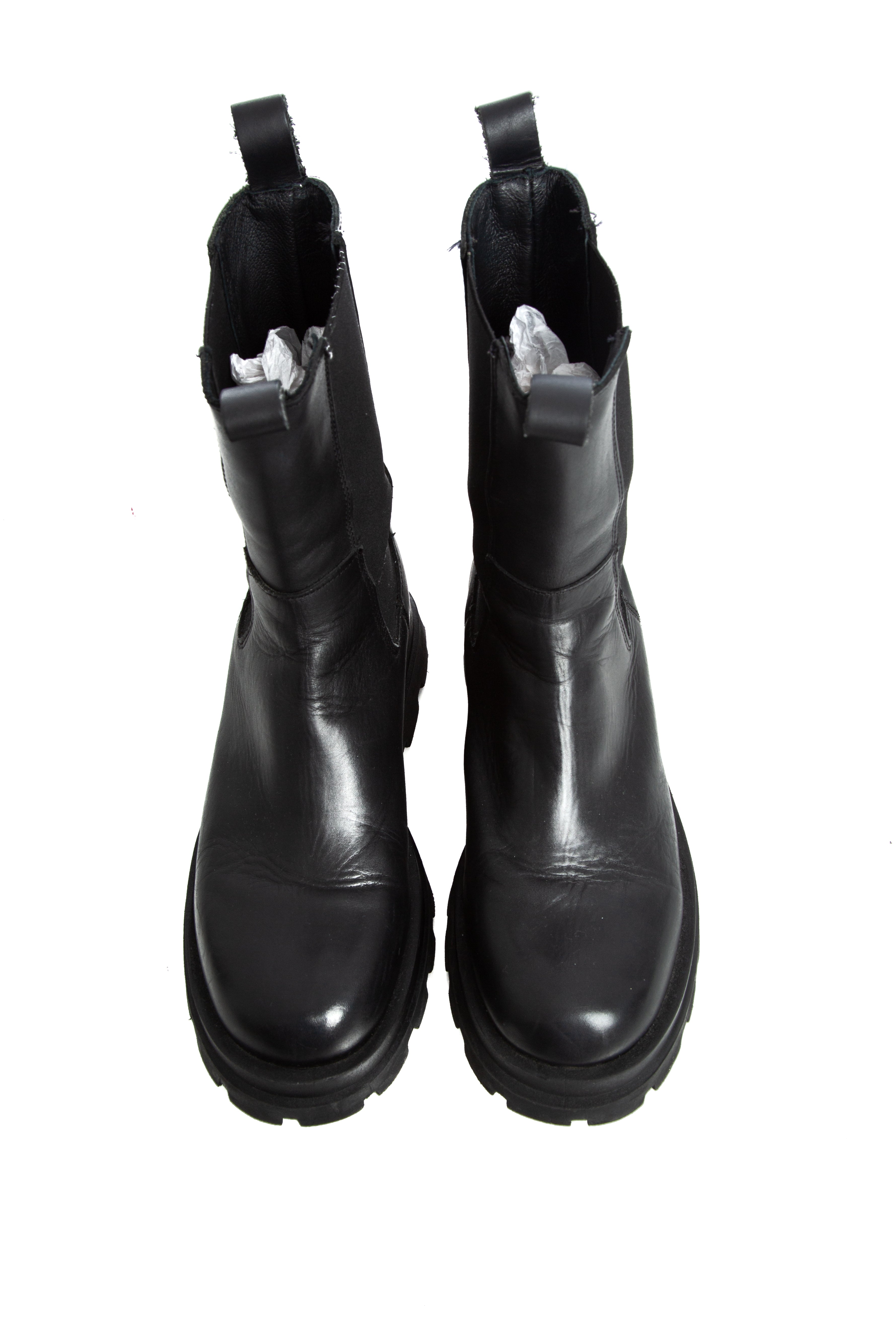 Steve Madden, Talla 10