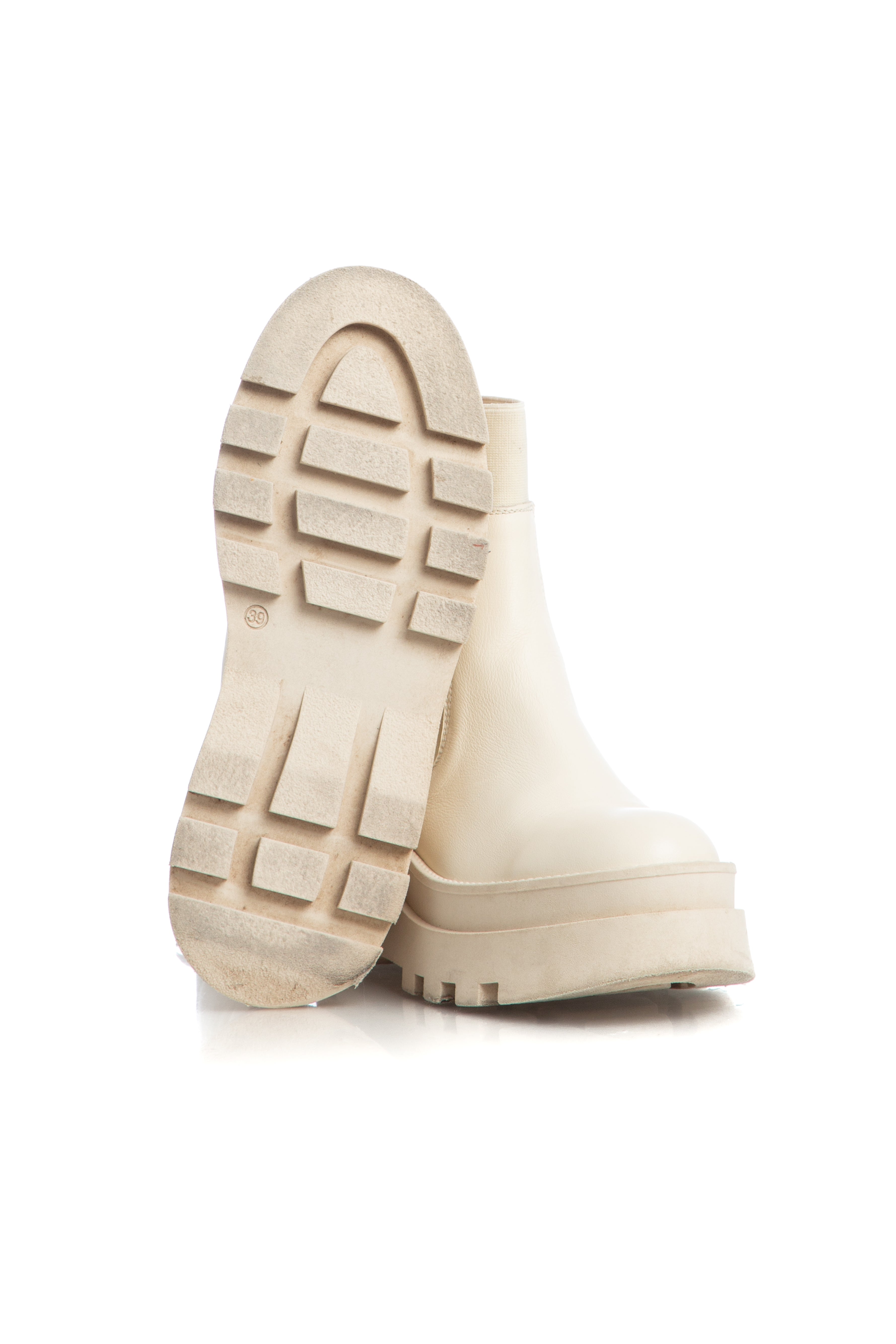 Steve Madden, Talla 9