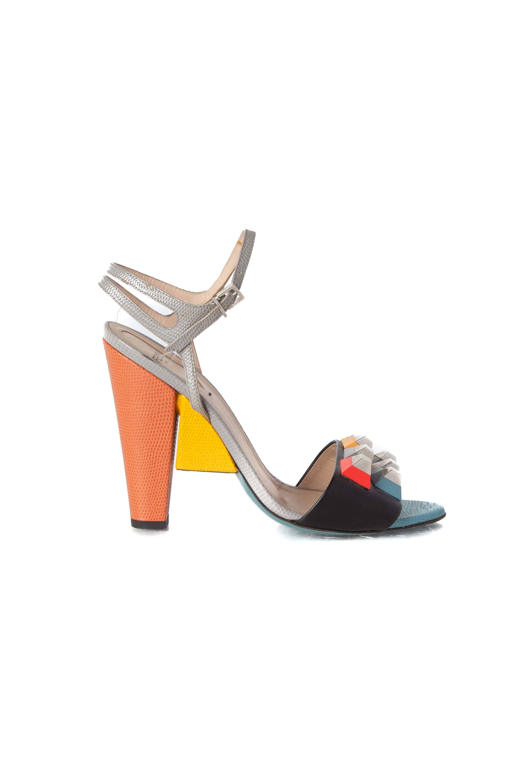 Fendi, Talla 10