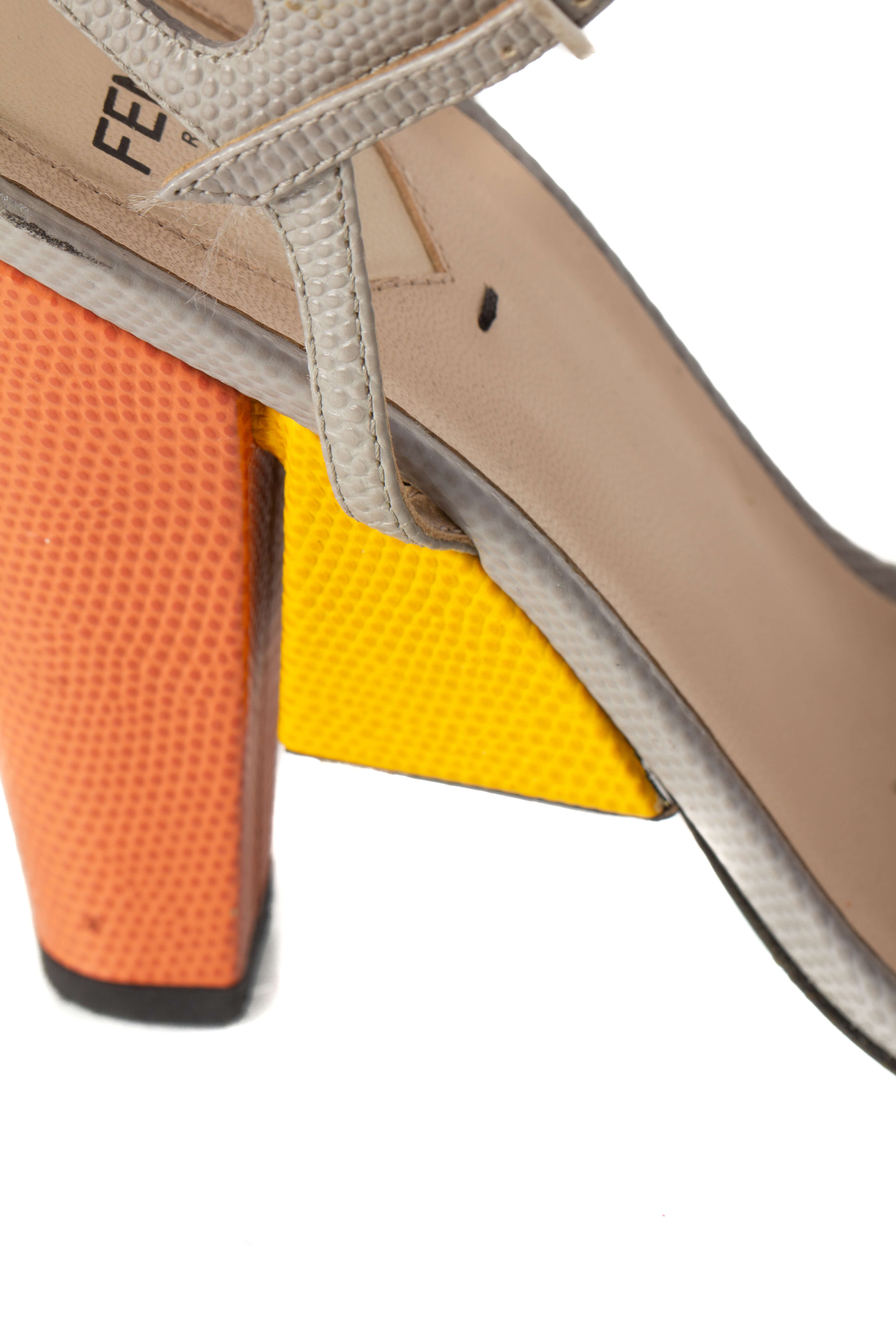 Fendi, Talla 10
