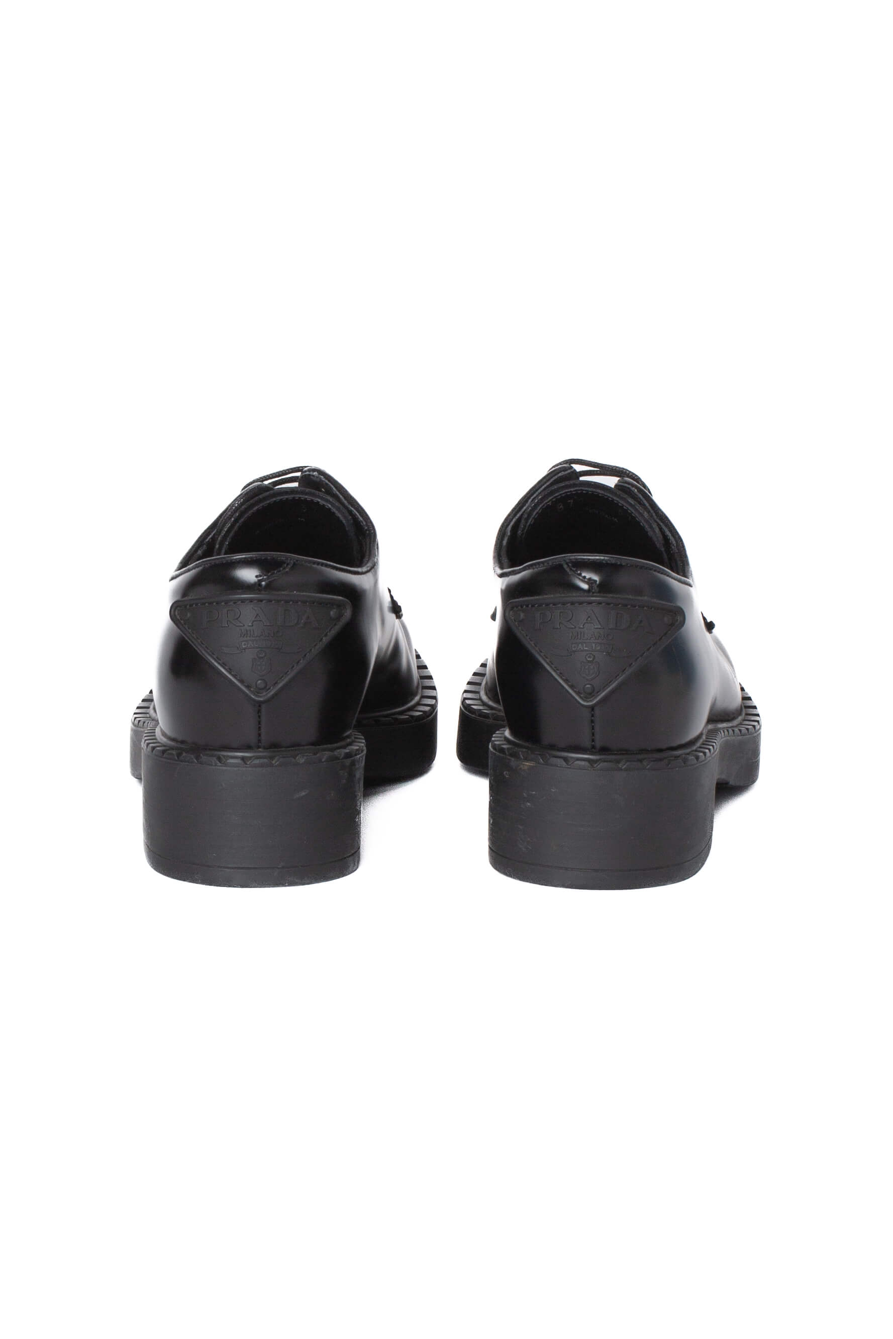 Prada, Talla 7