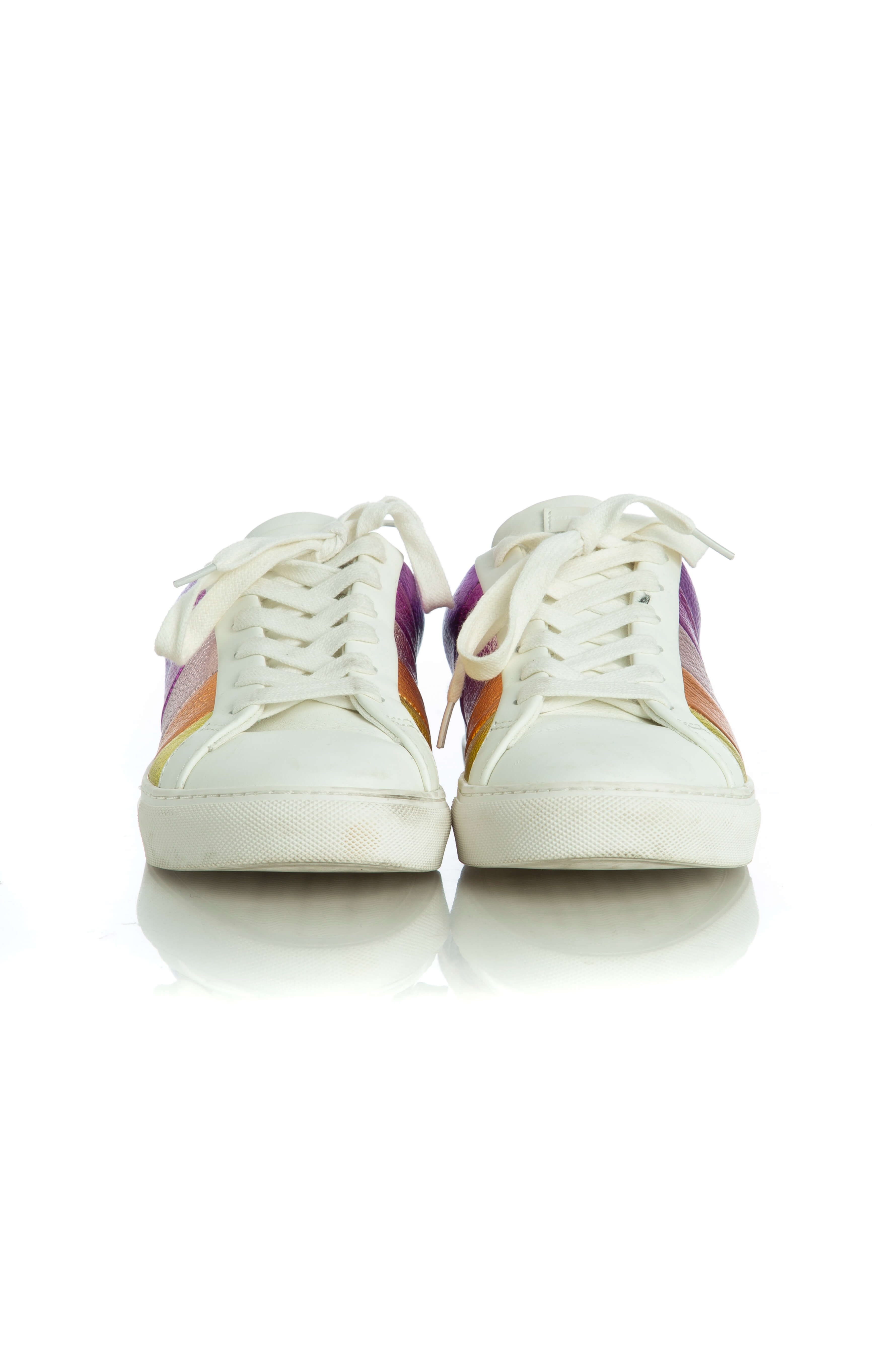 Kurt Geiger, Talla 8