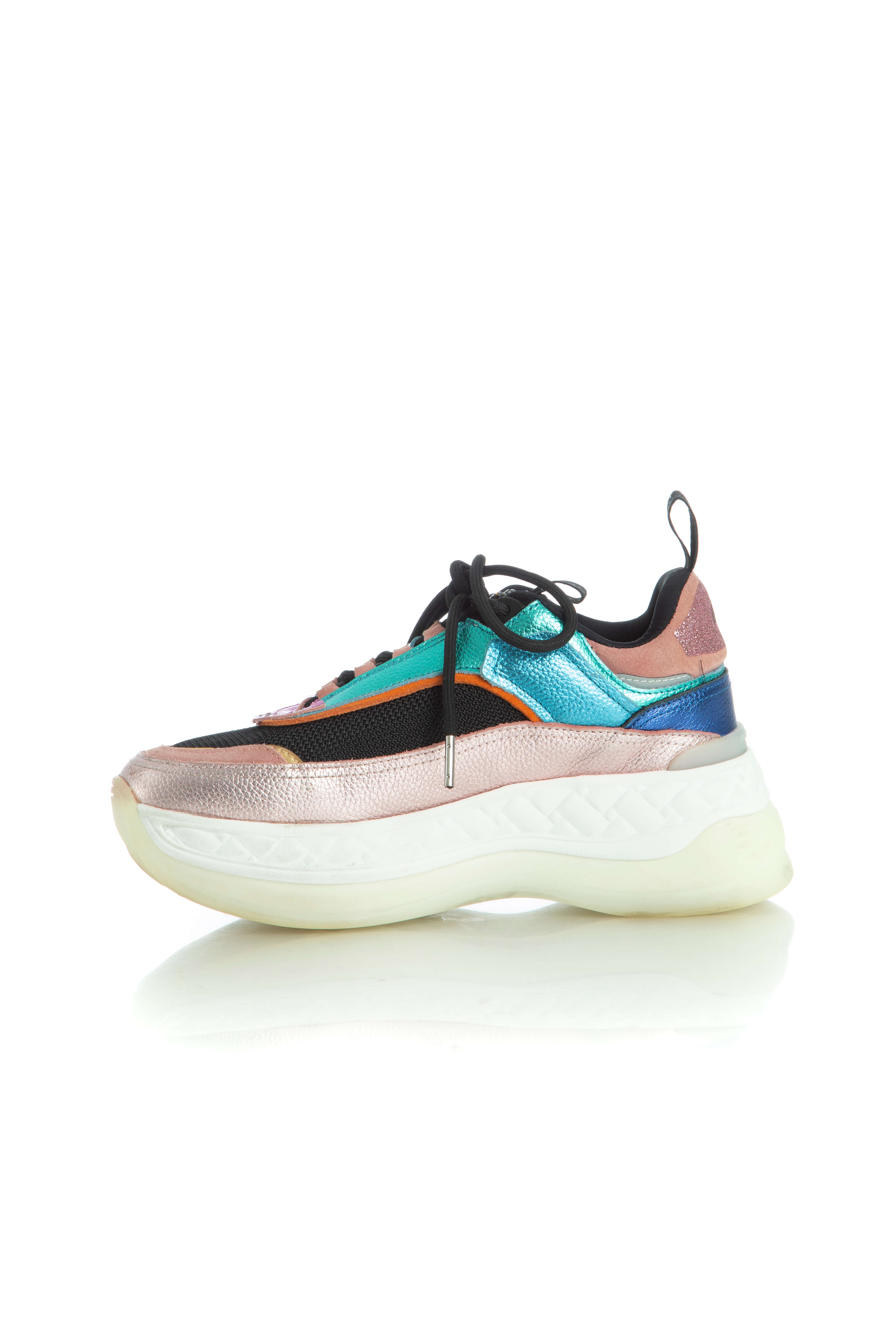 Kurt Geiger, Talla 8