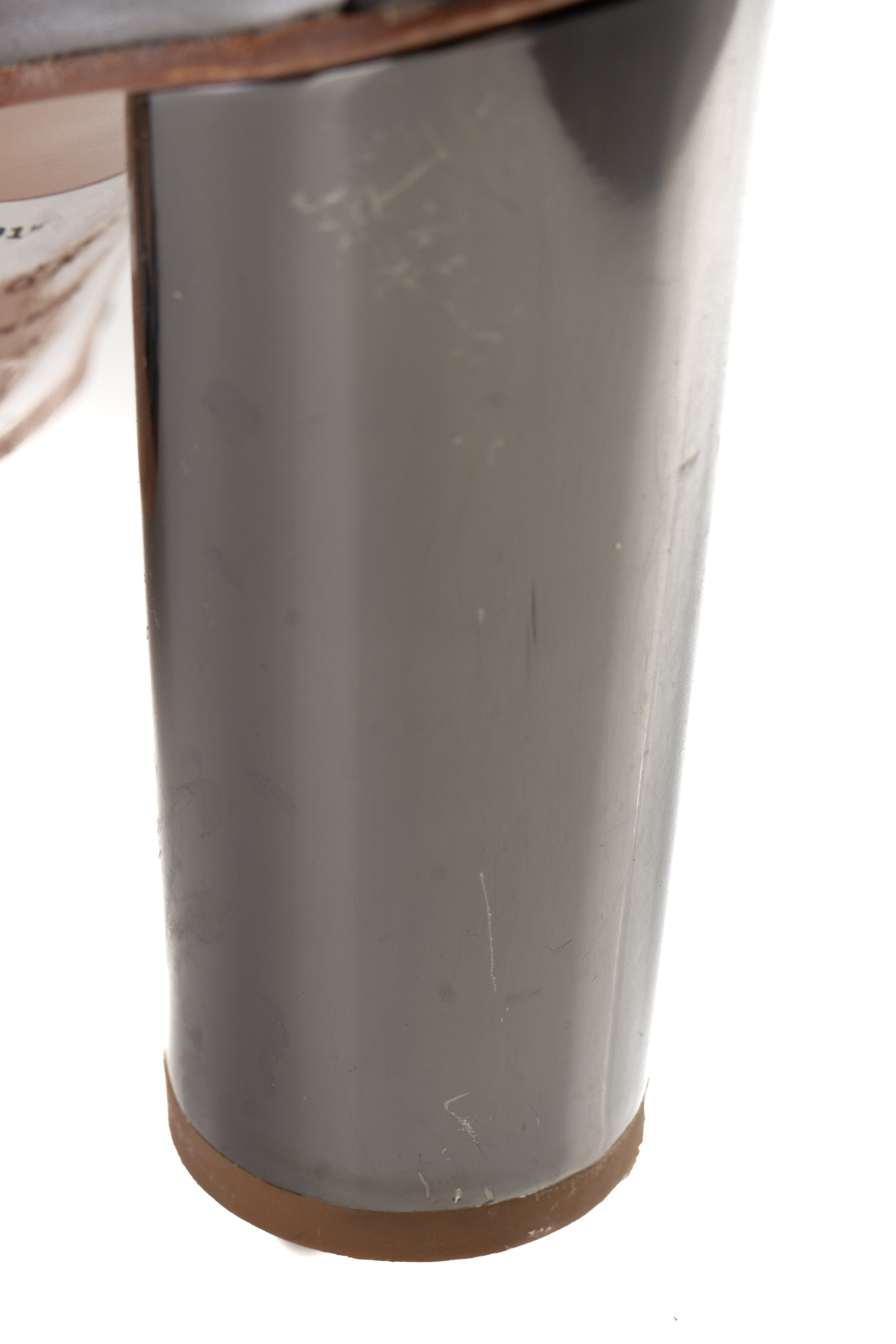 Intropia, Talla 8