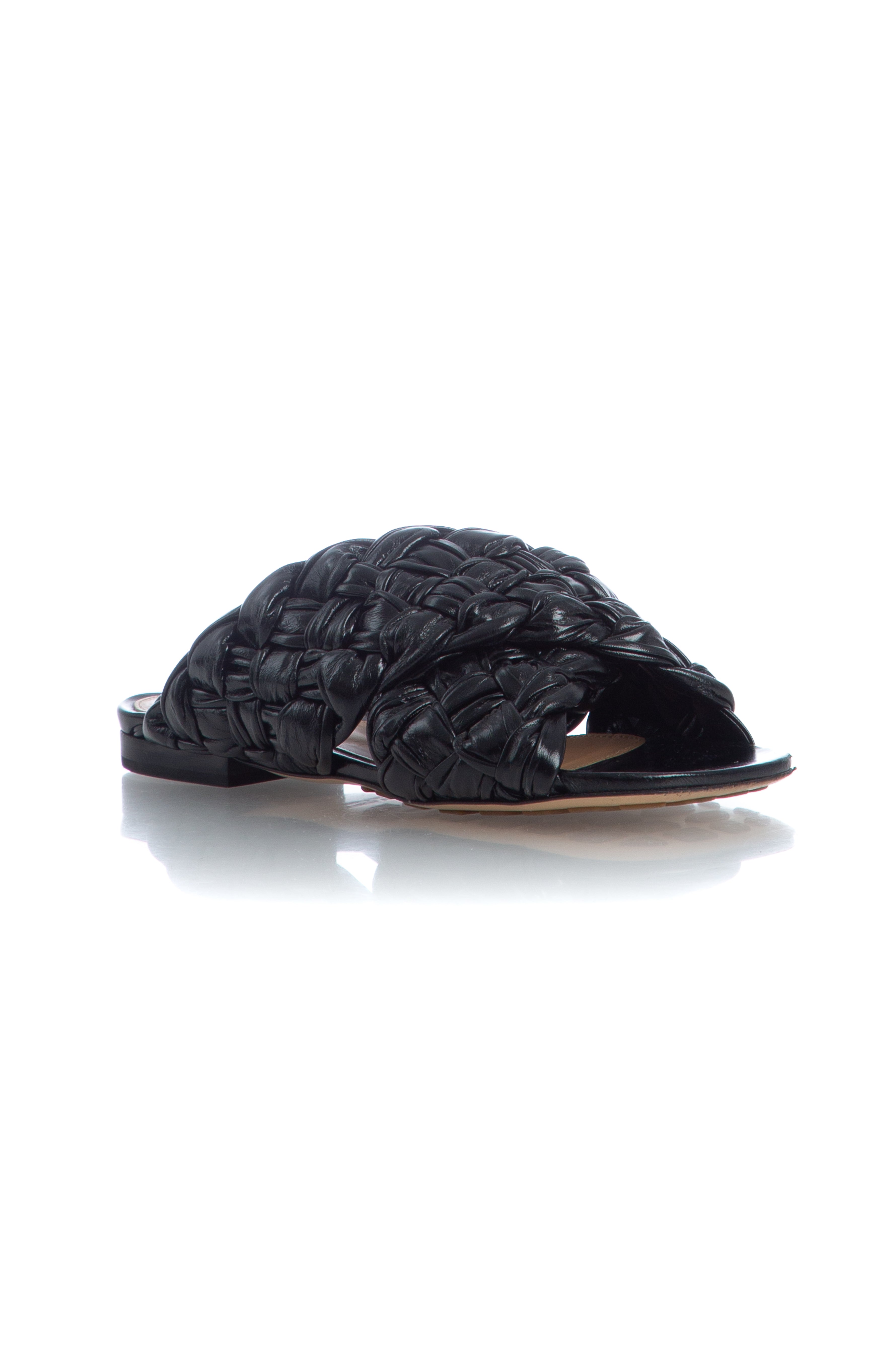 Bottega Veneta, 7 USA