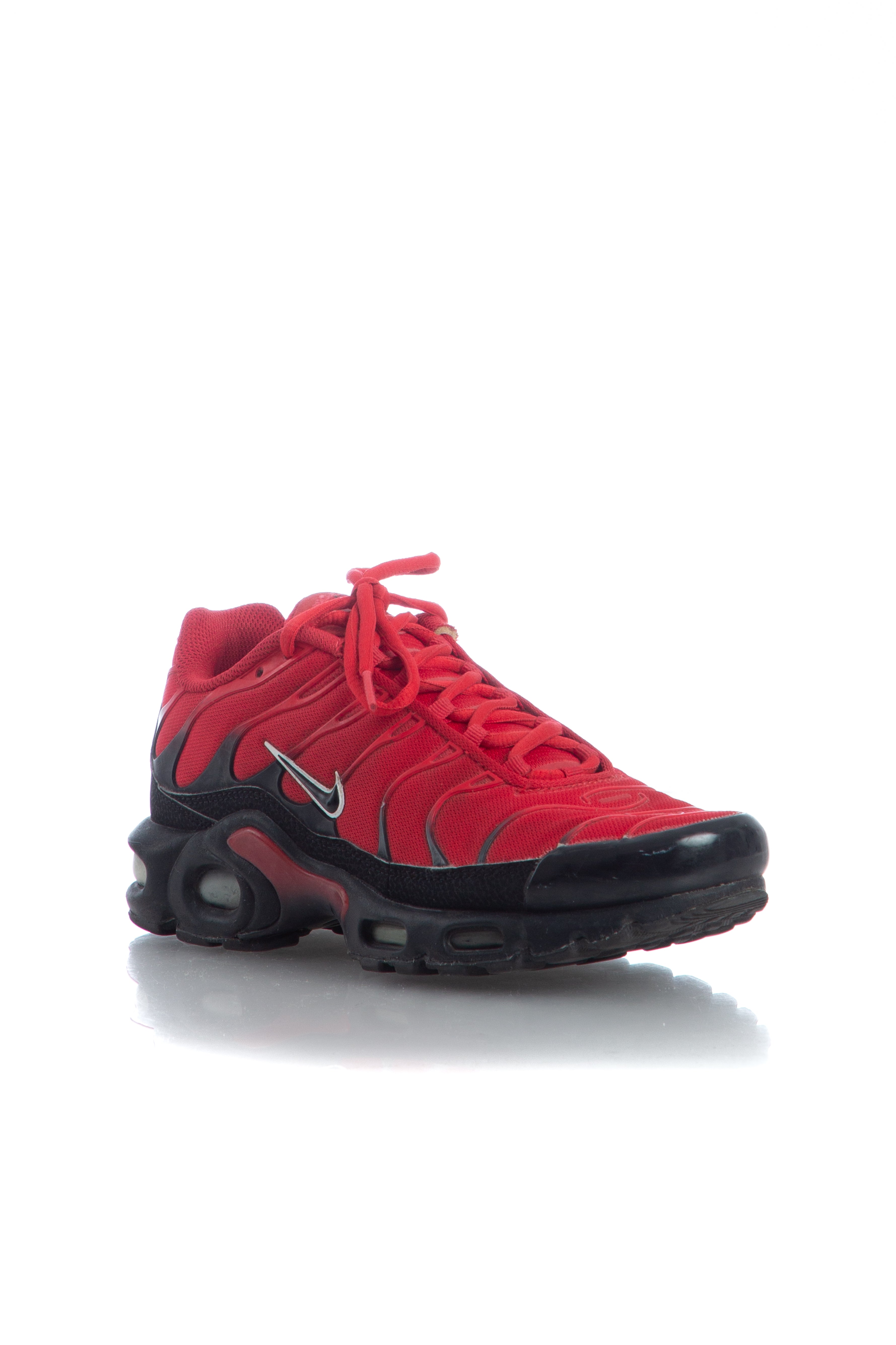 Nike, 8 USA
