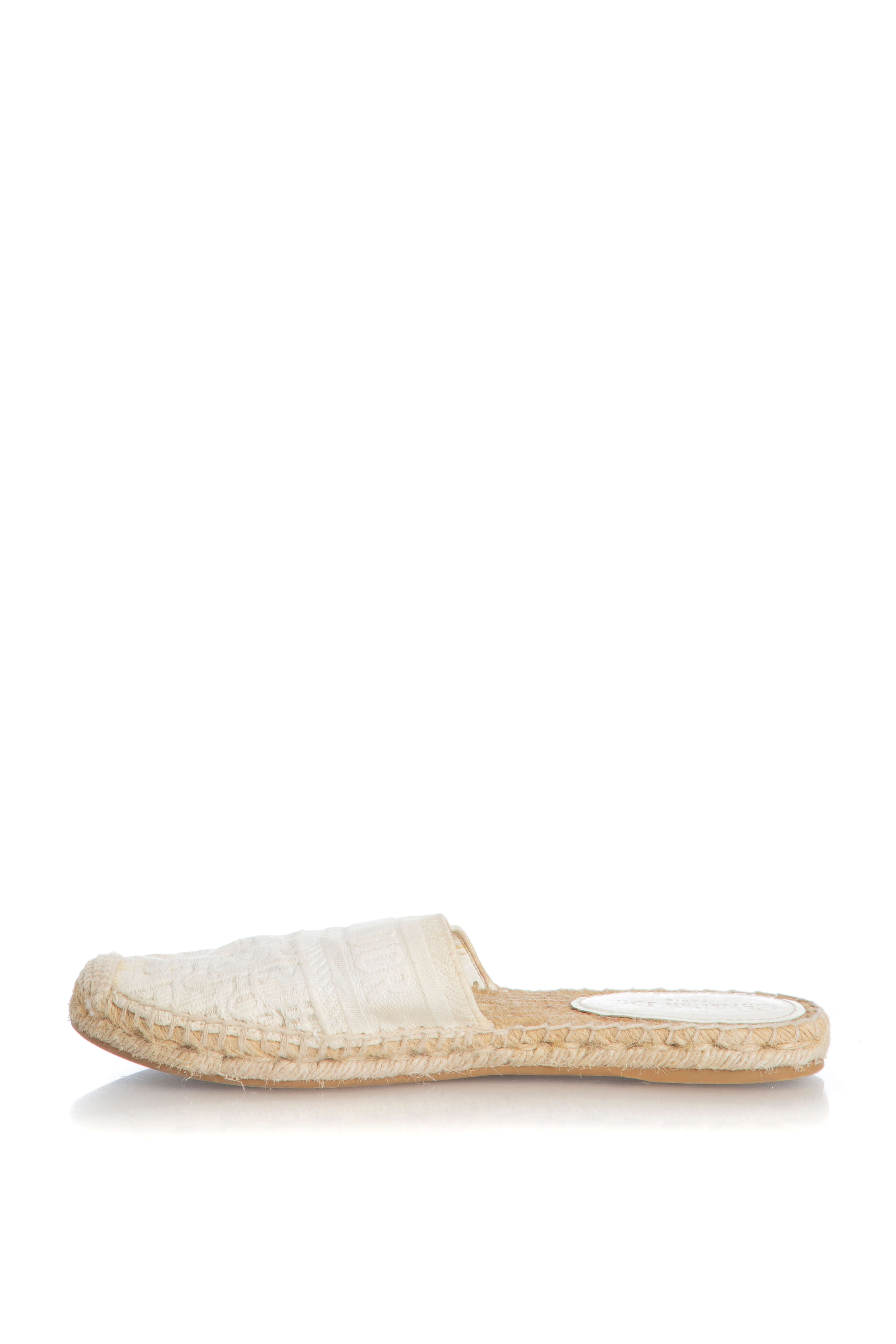 Christian Dior, Talla 9