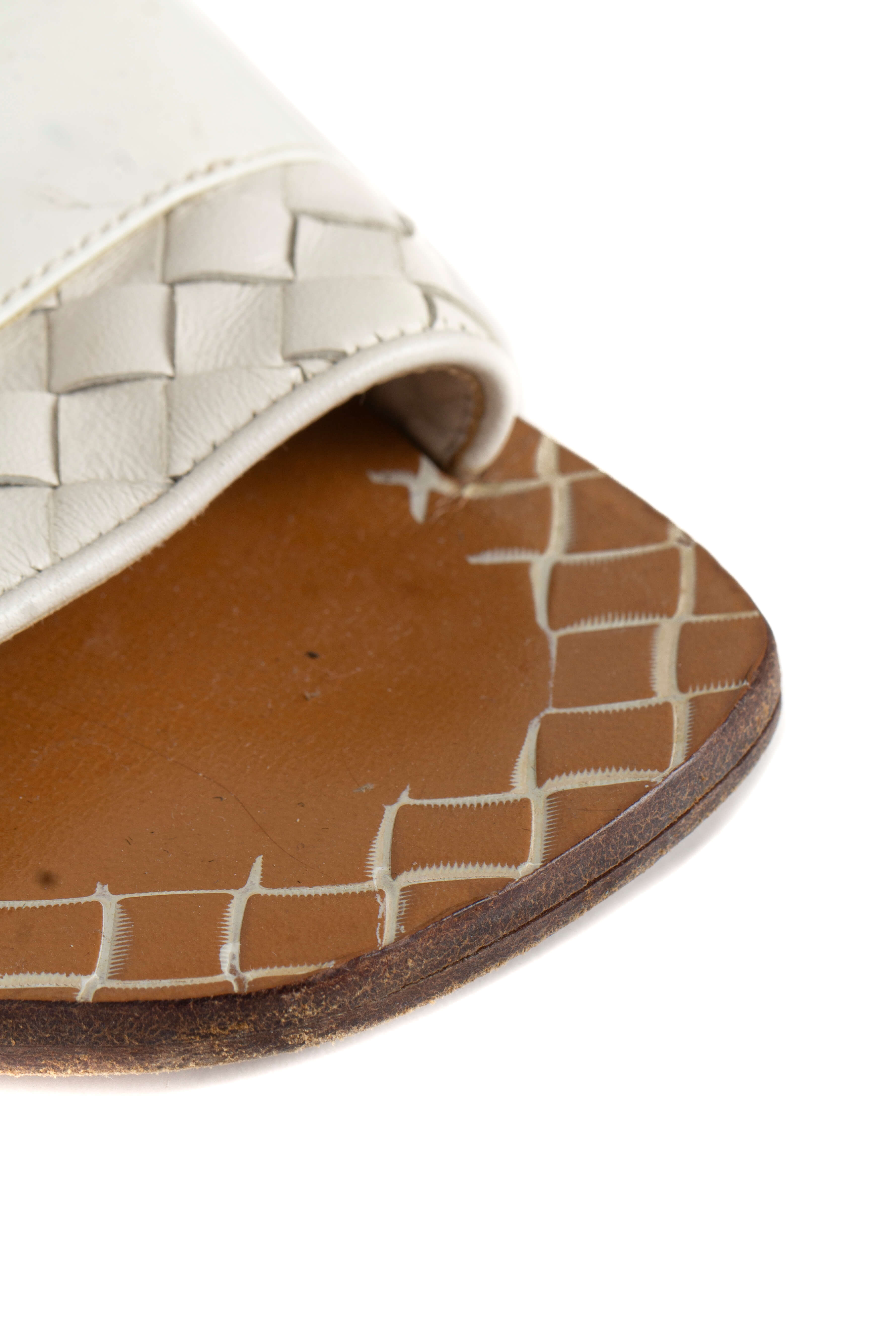 Bottega Veneta, Talla 8