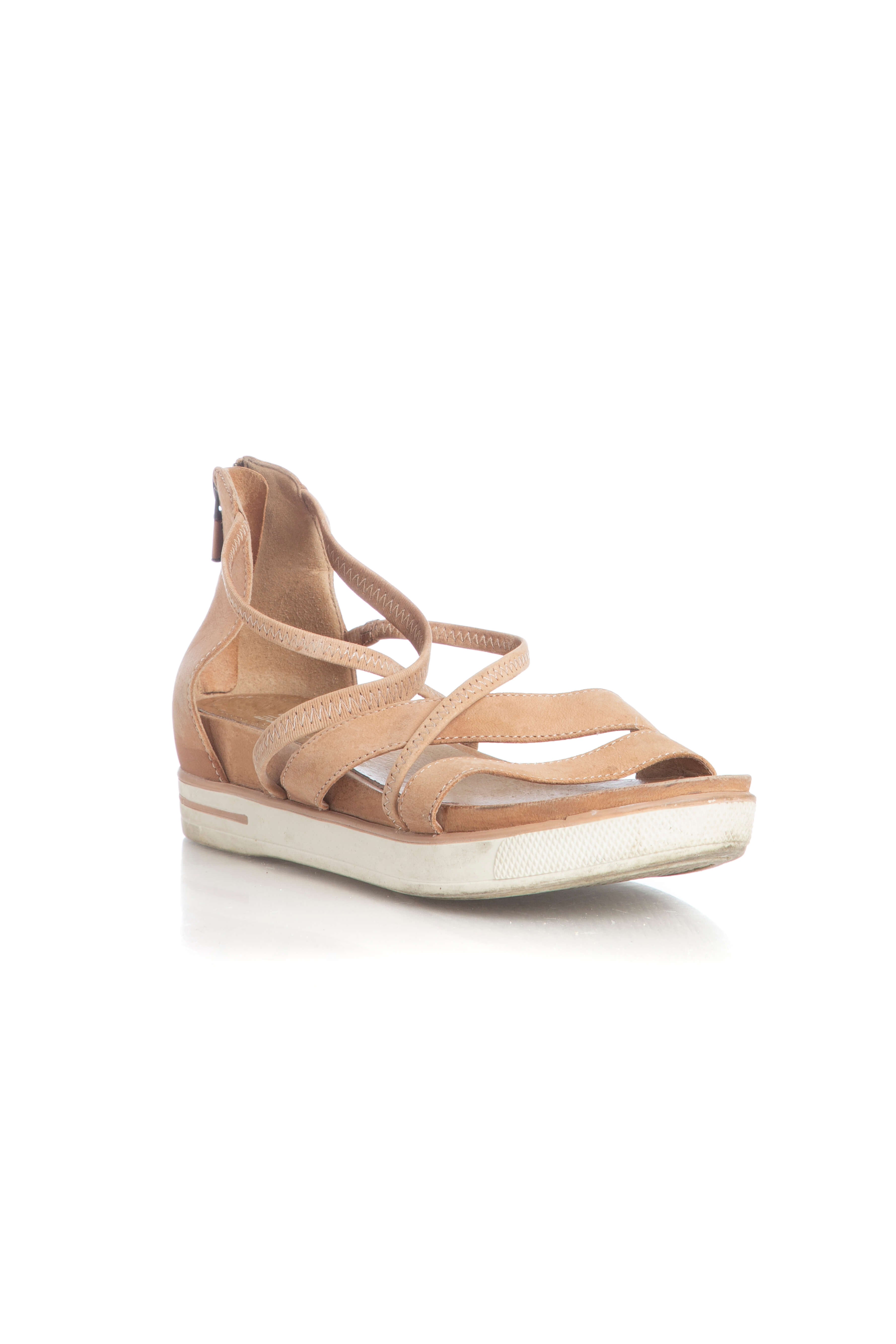 Eileen Fisher, Talla 7