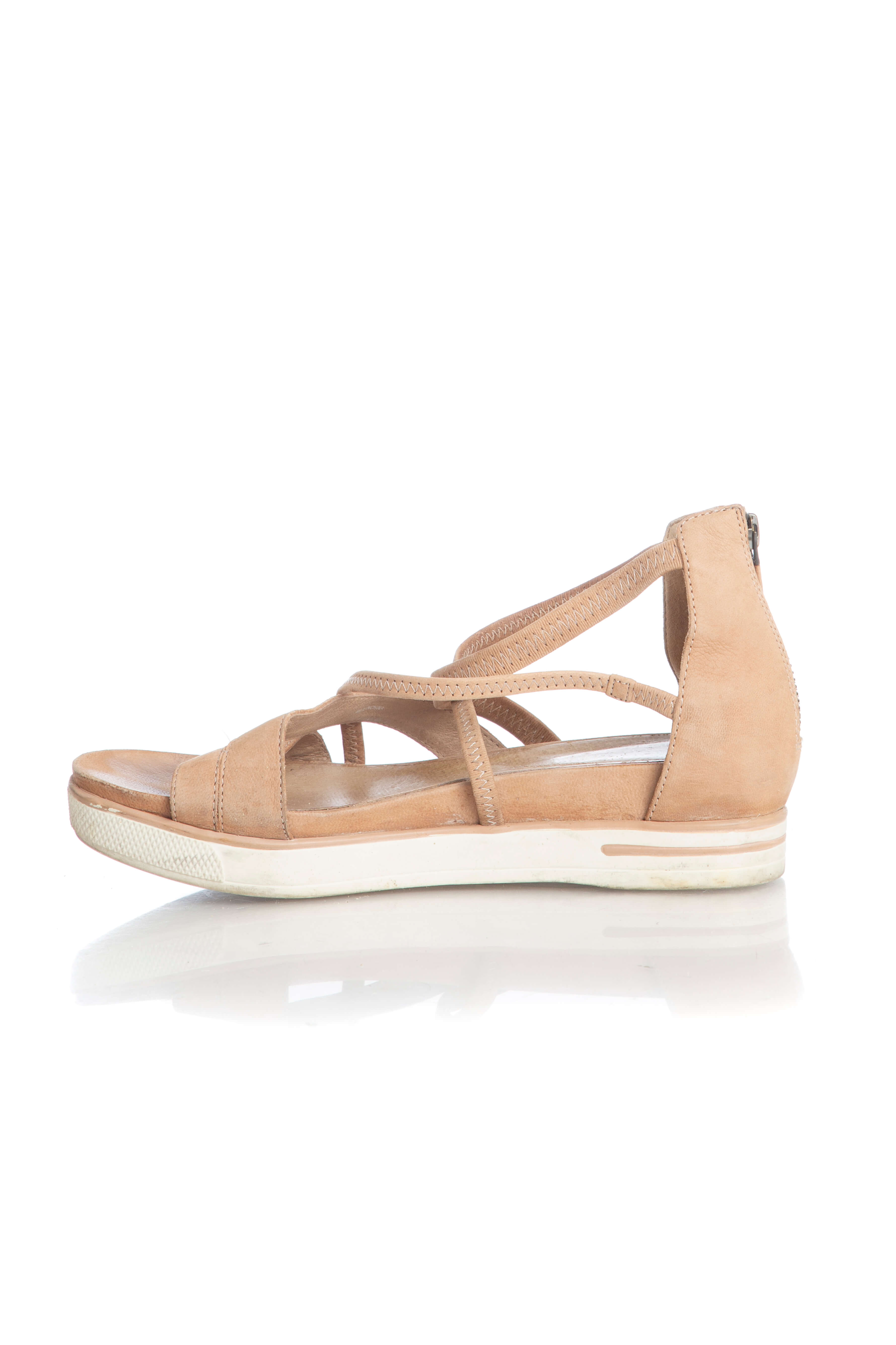 Eileen Fisher, Talla 7