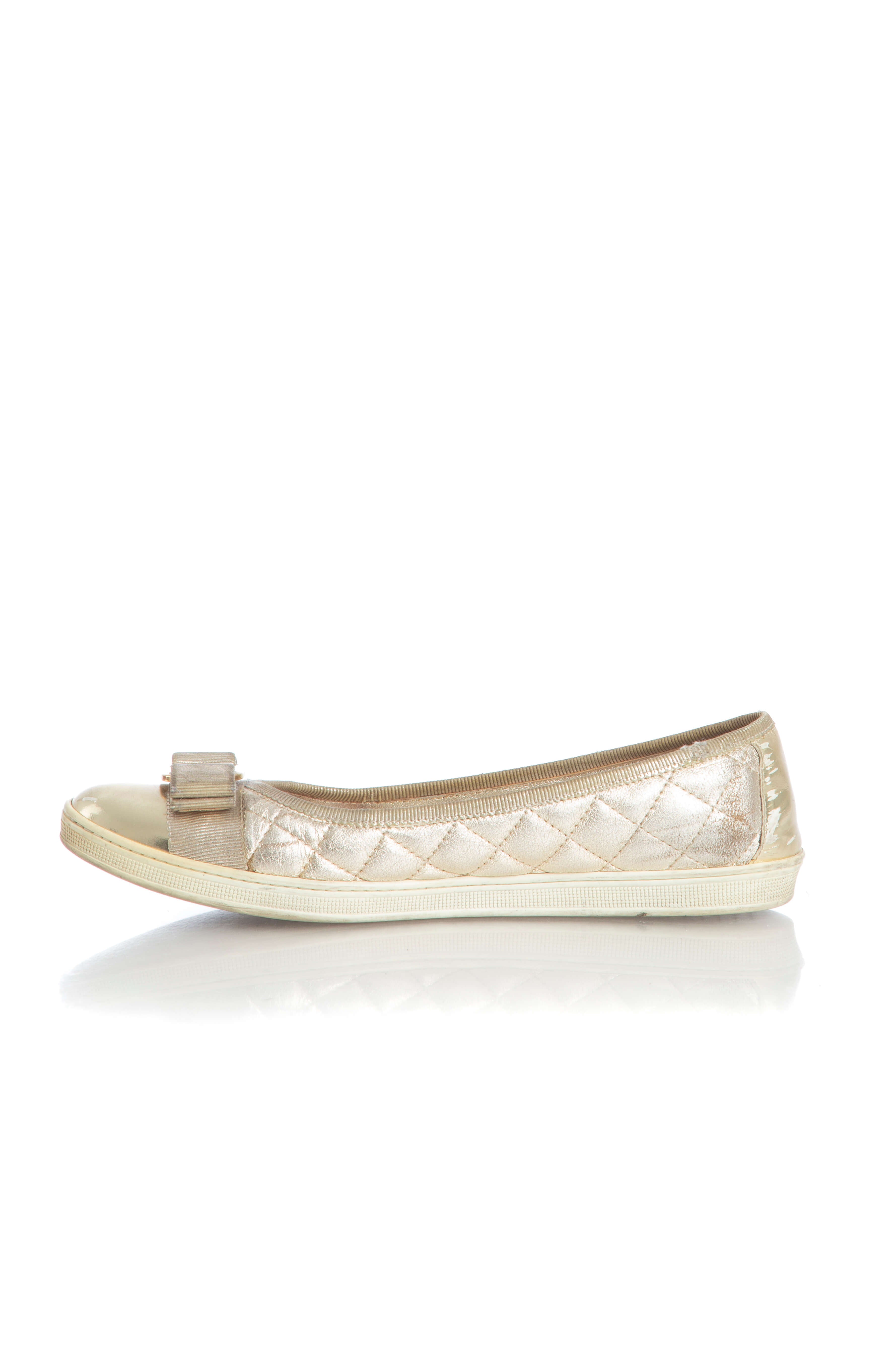 Salvatore Ferragamo, Talla 6
