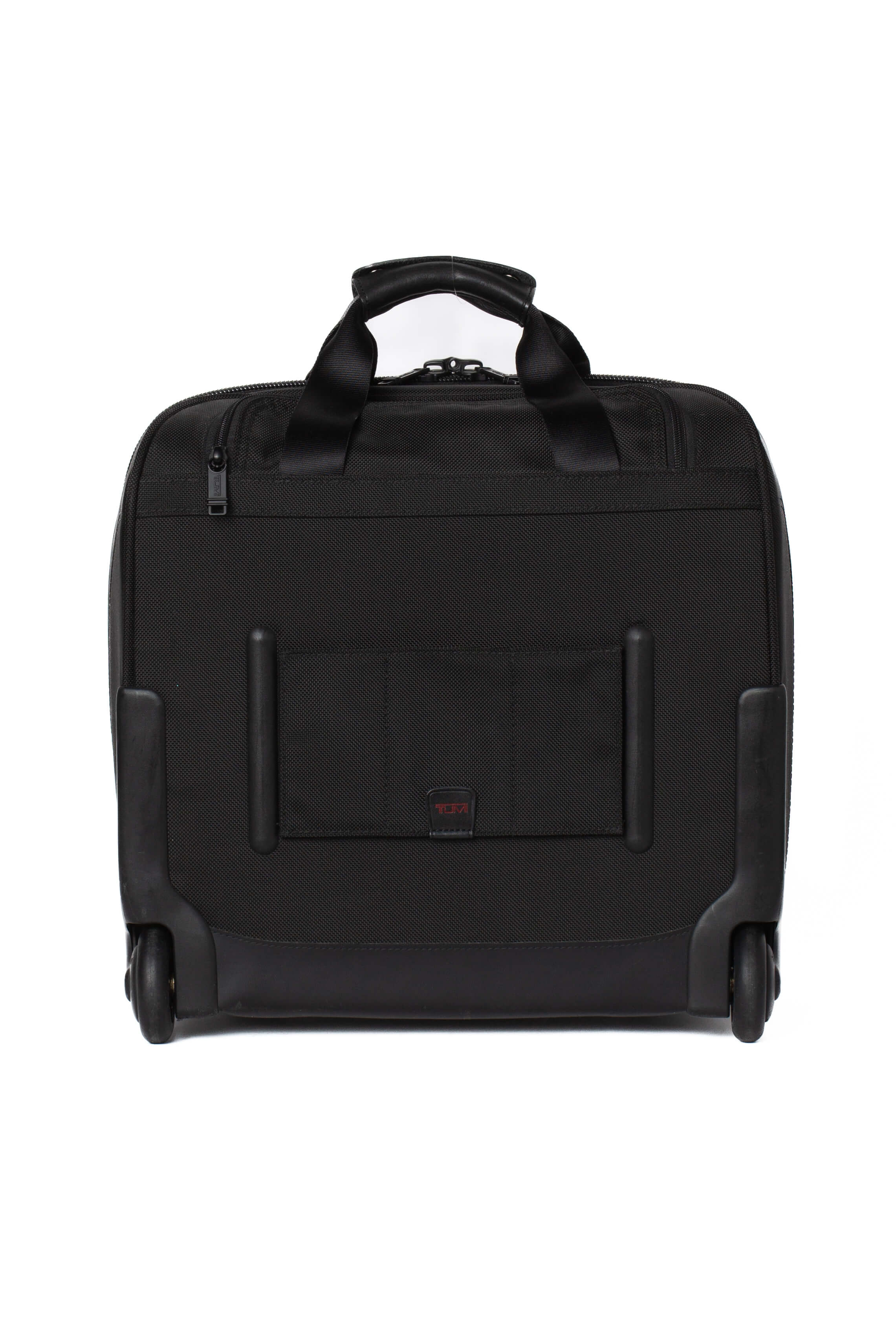 Tumi