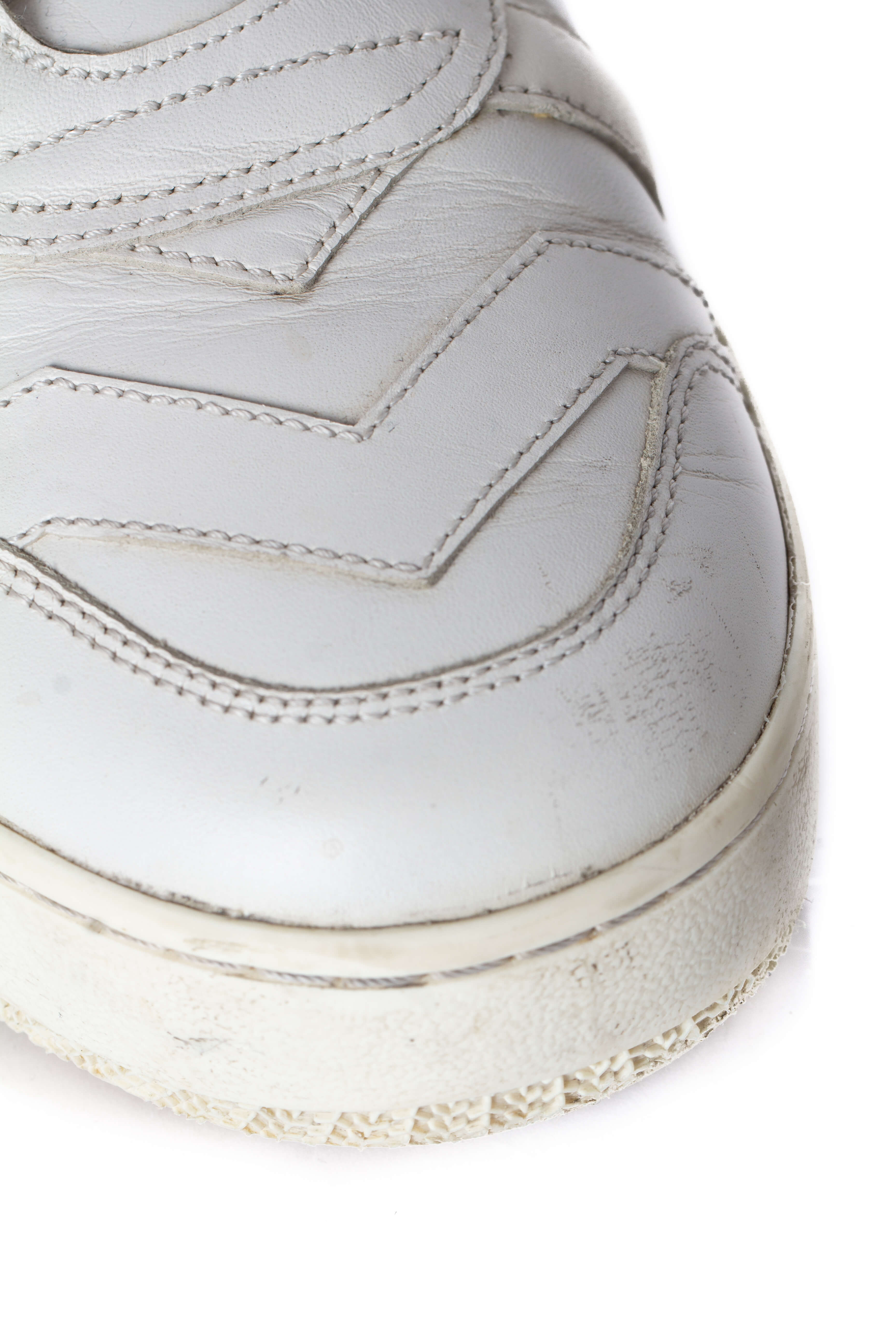 Bally, talla 8