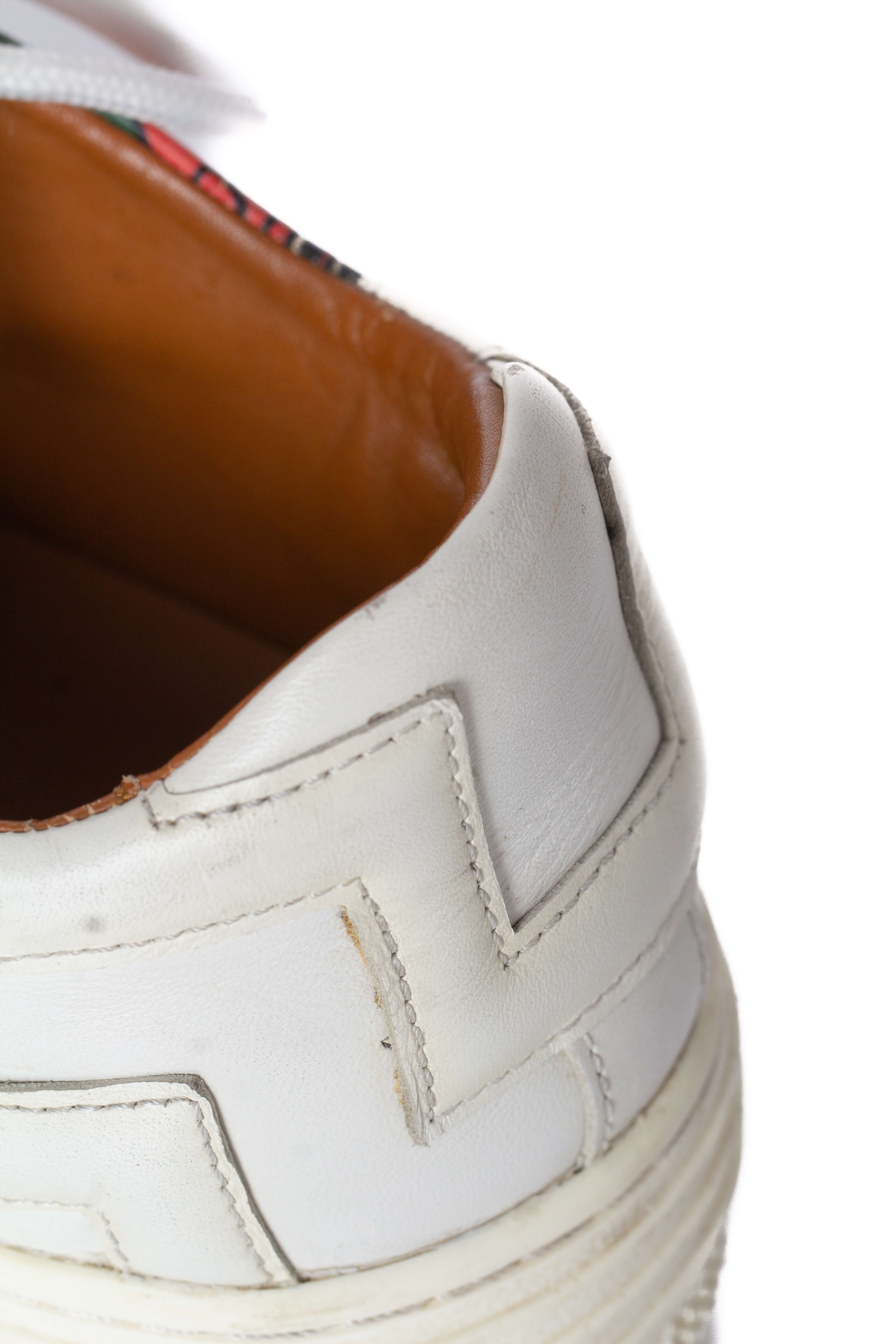 Bally, talla 8