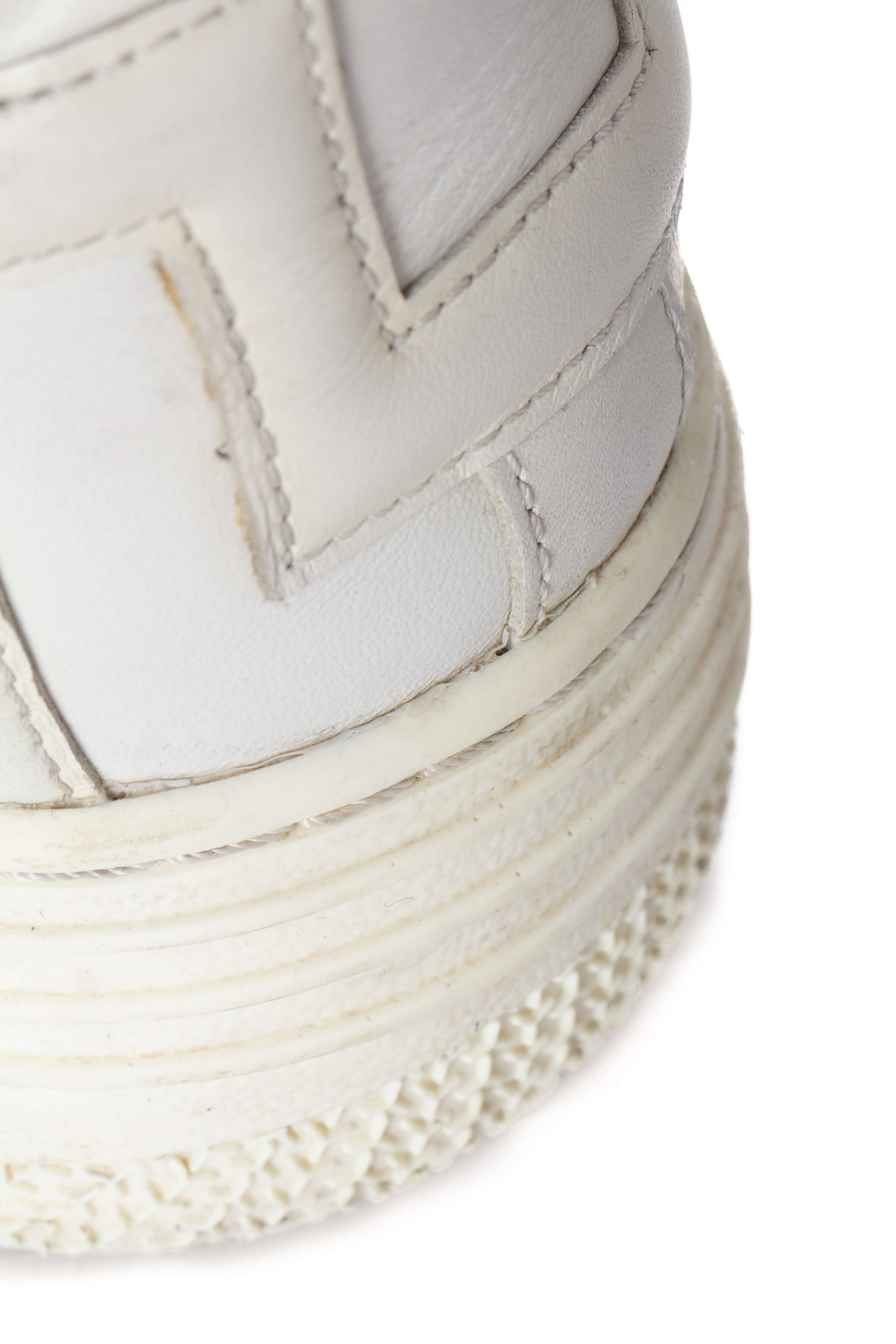 Bally, talla 8