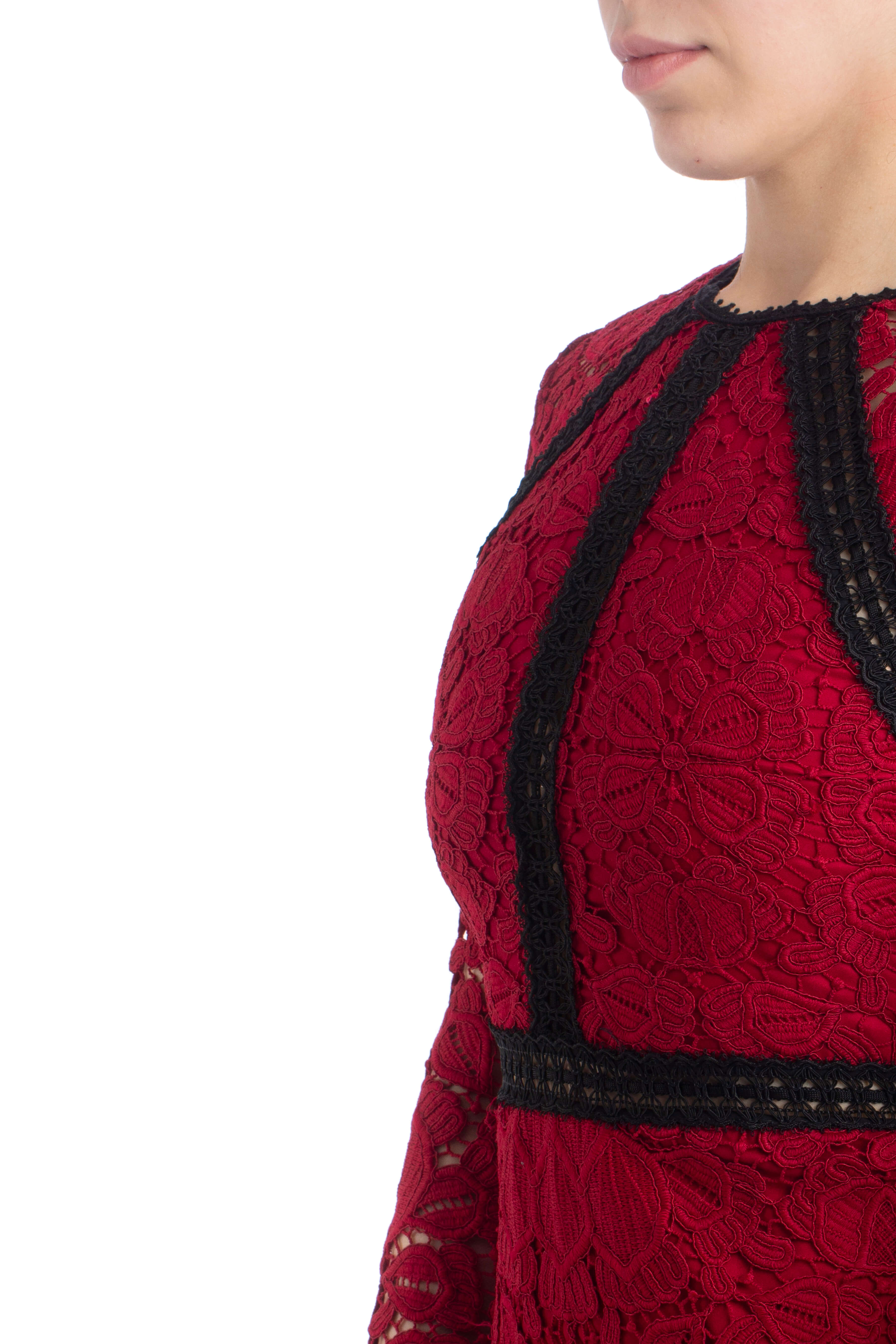 Alexis, Talla S