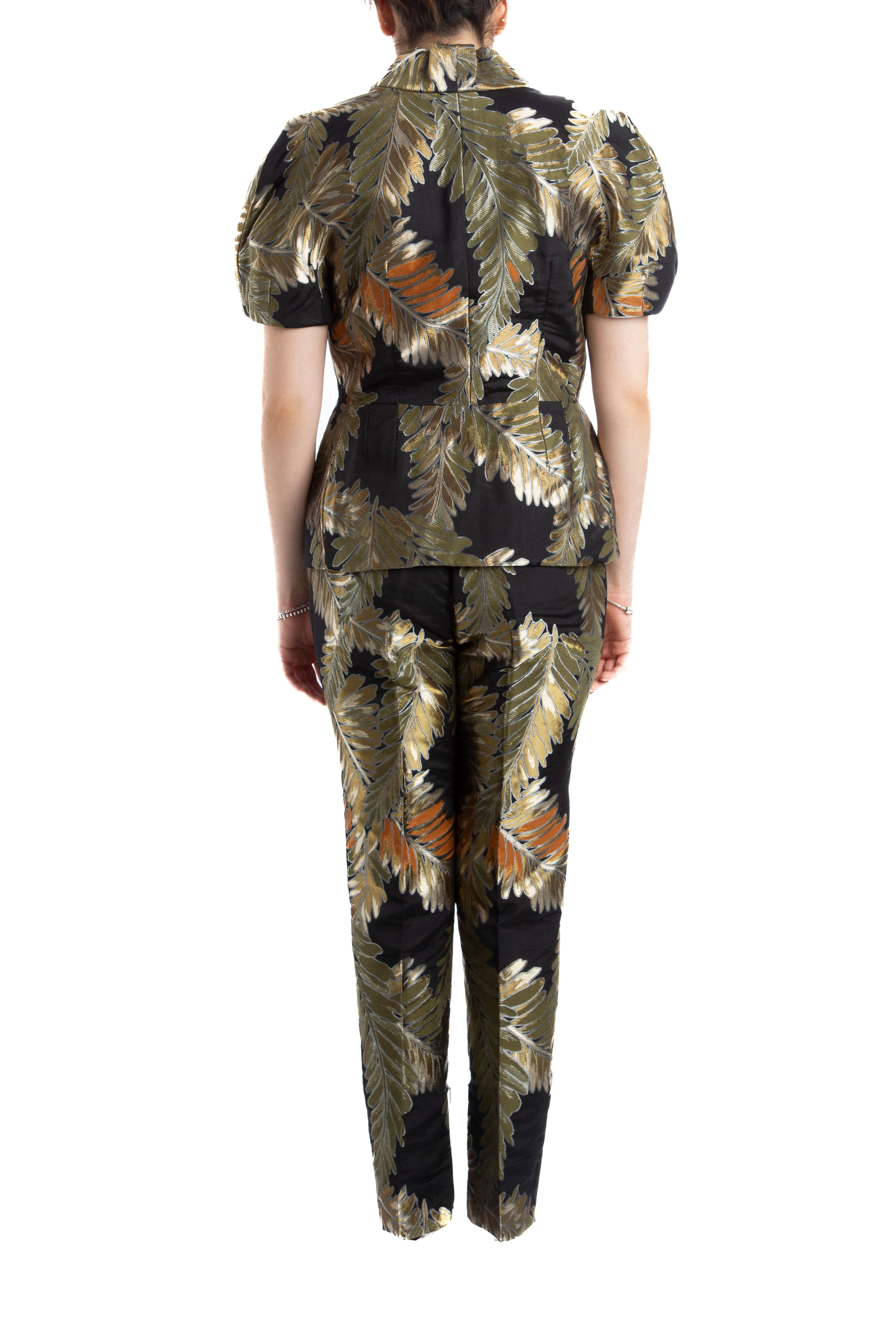 Gucci, Talla M