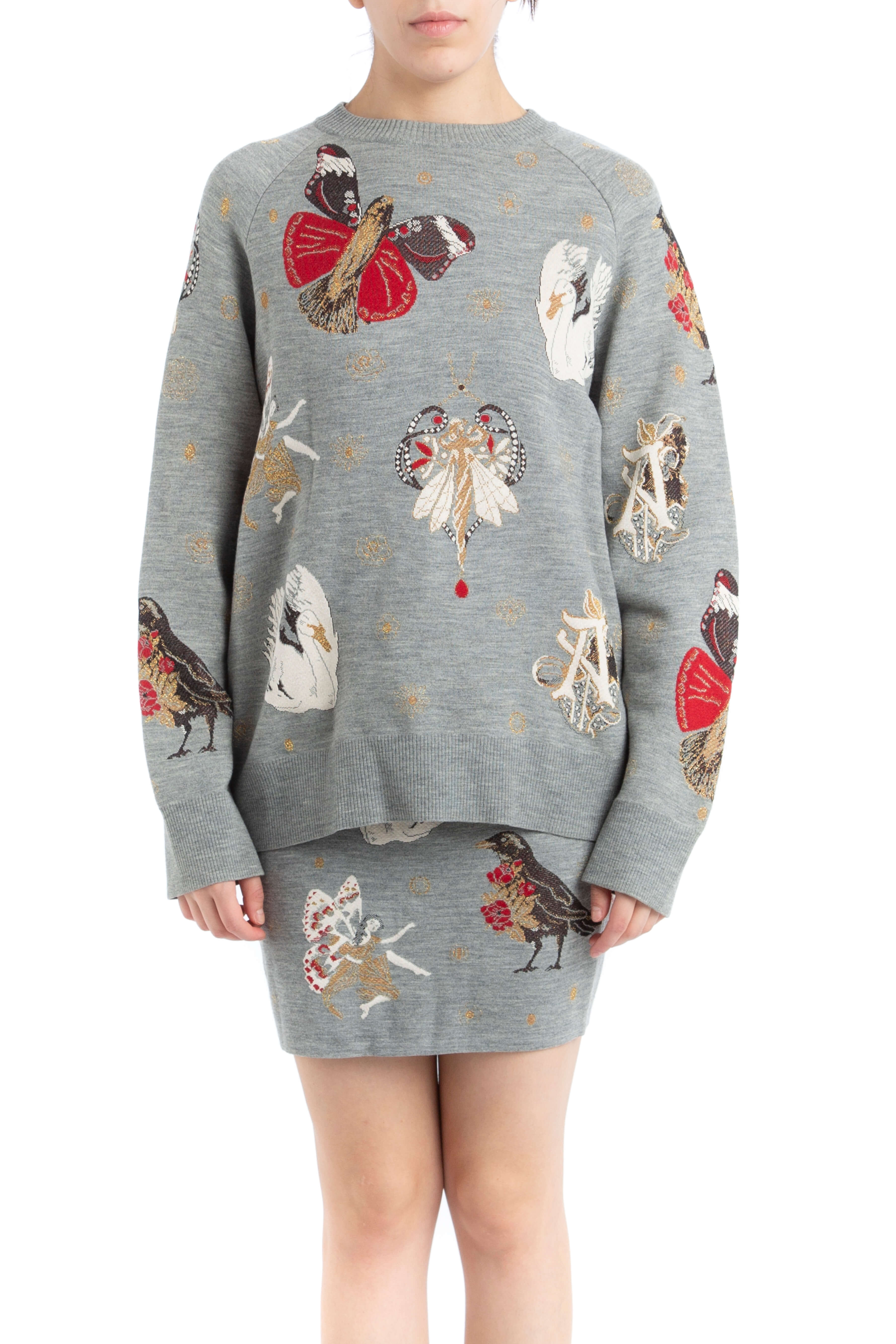 Alexander McQueen, Talla XS