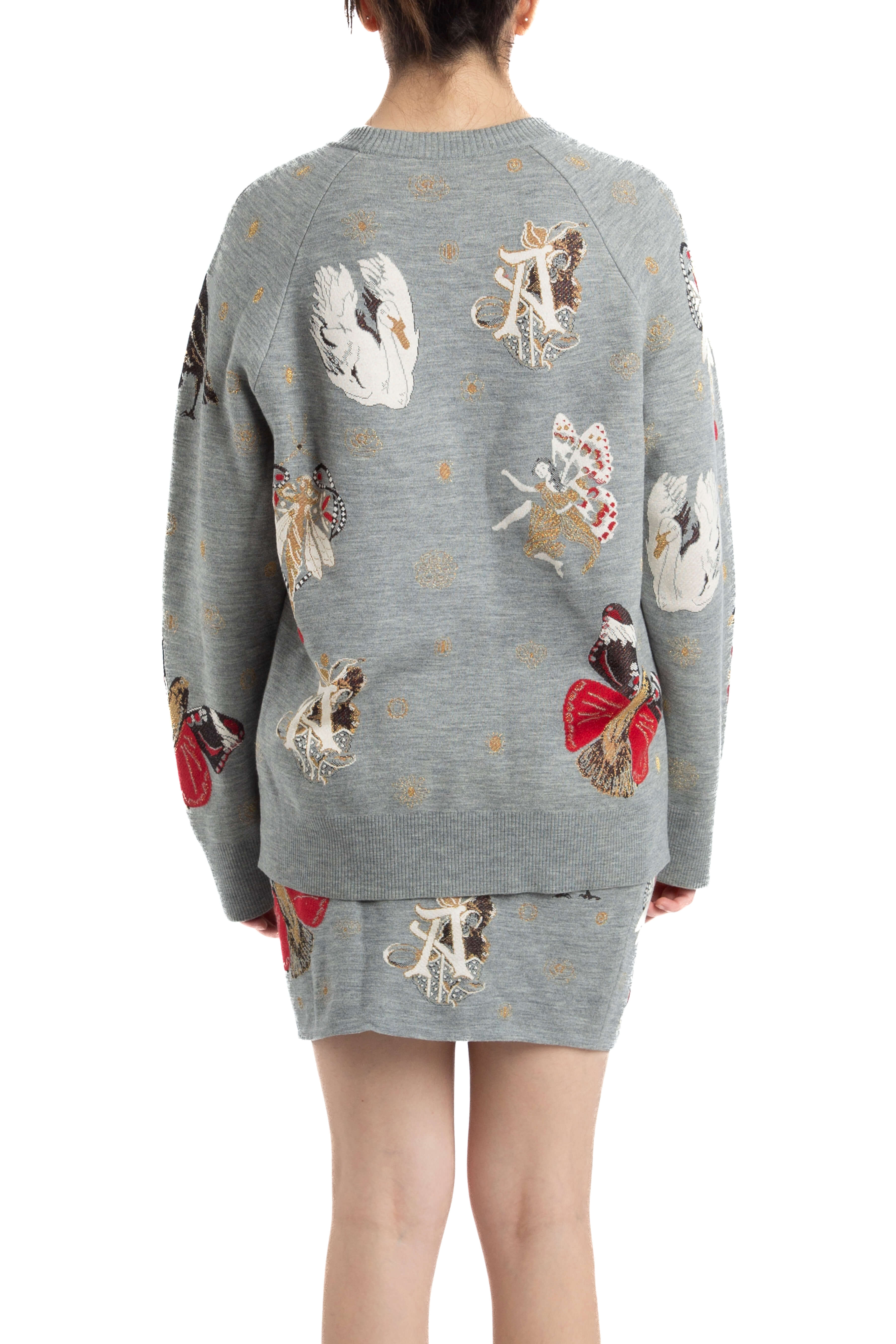 Alexander McQueen, Talla XS