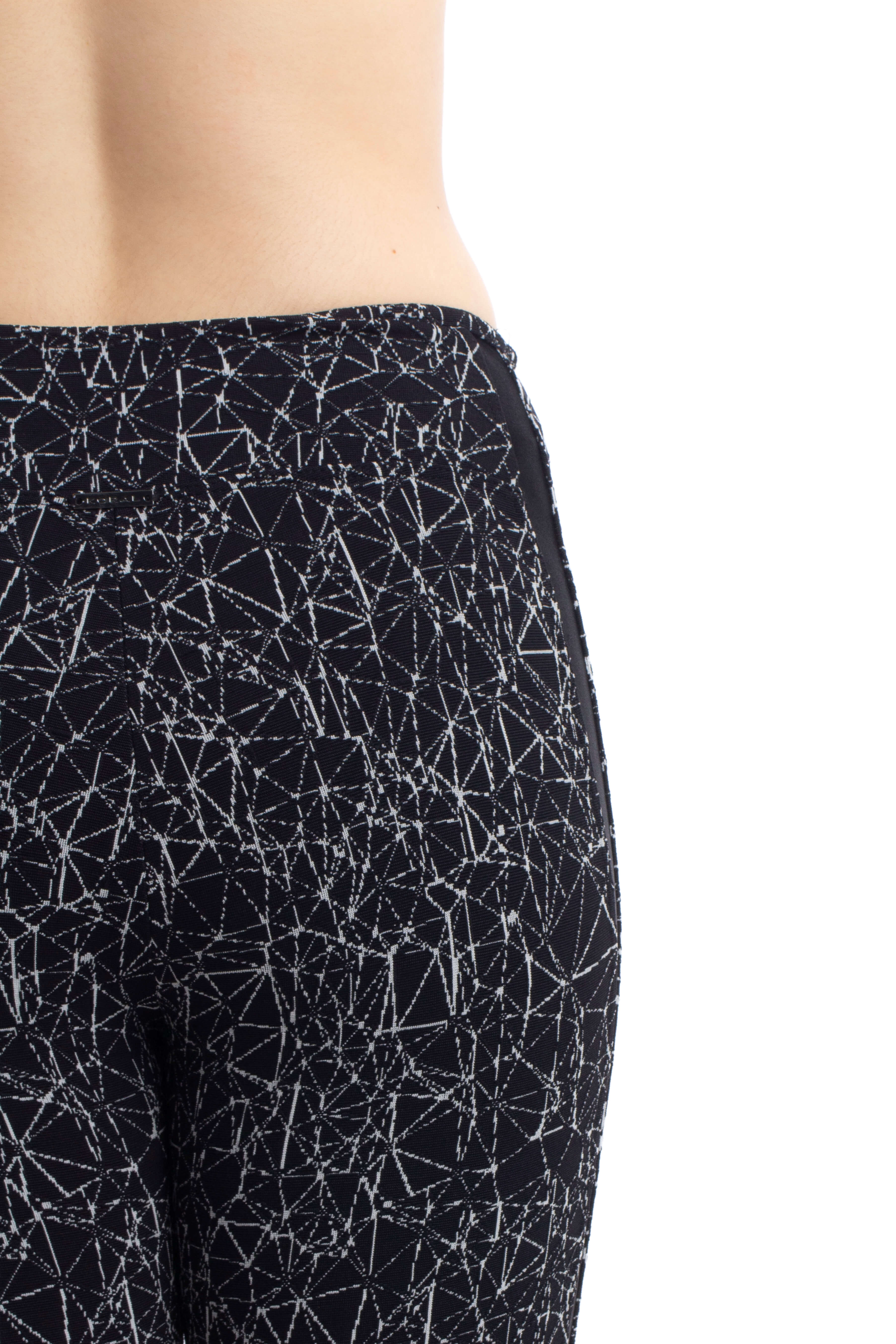 Koral, Talla M