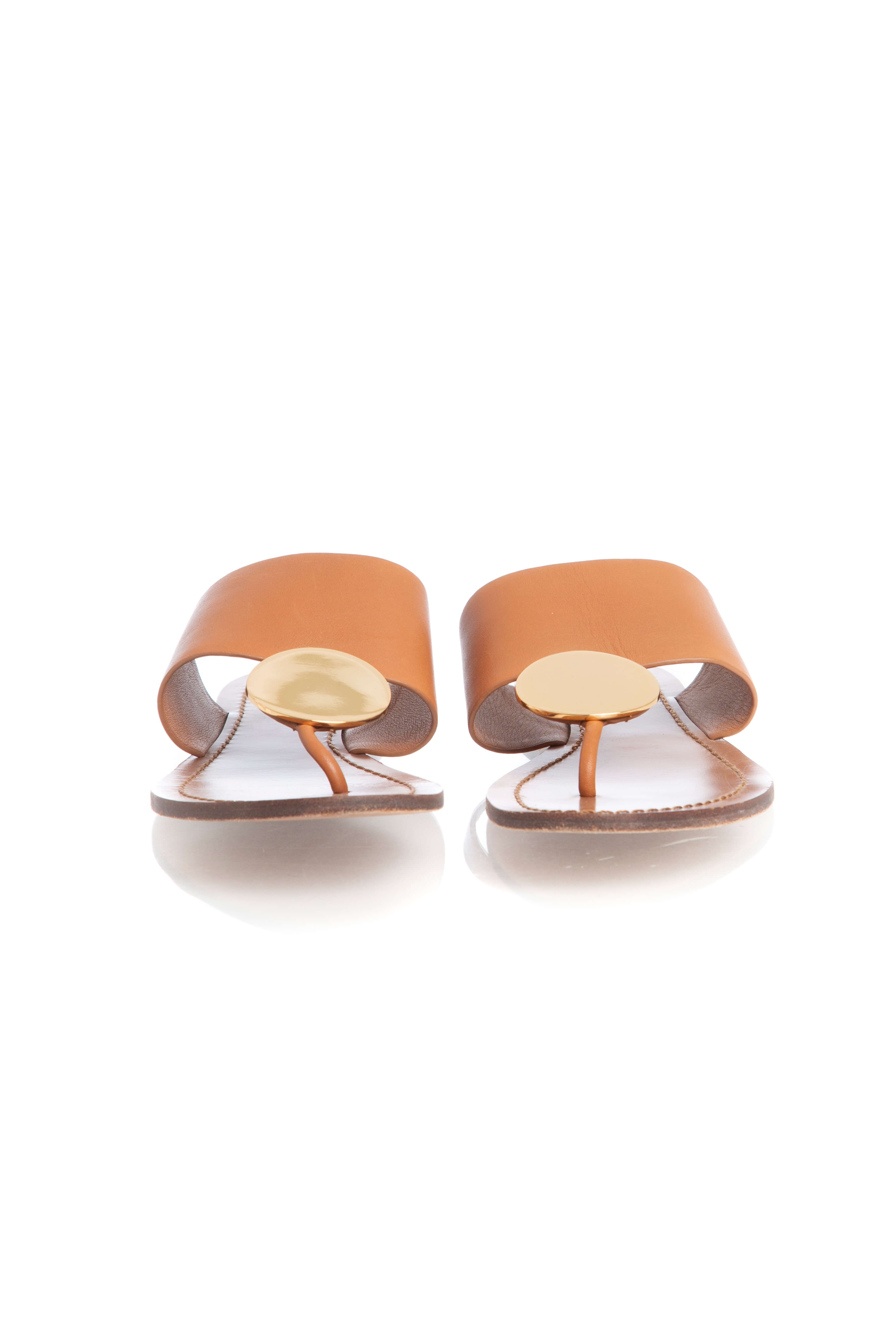 Tory Burch, Talla 9