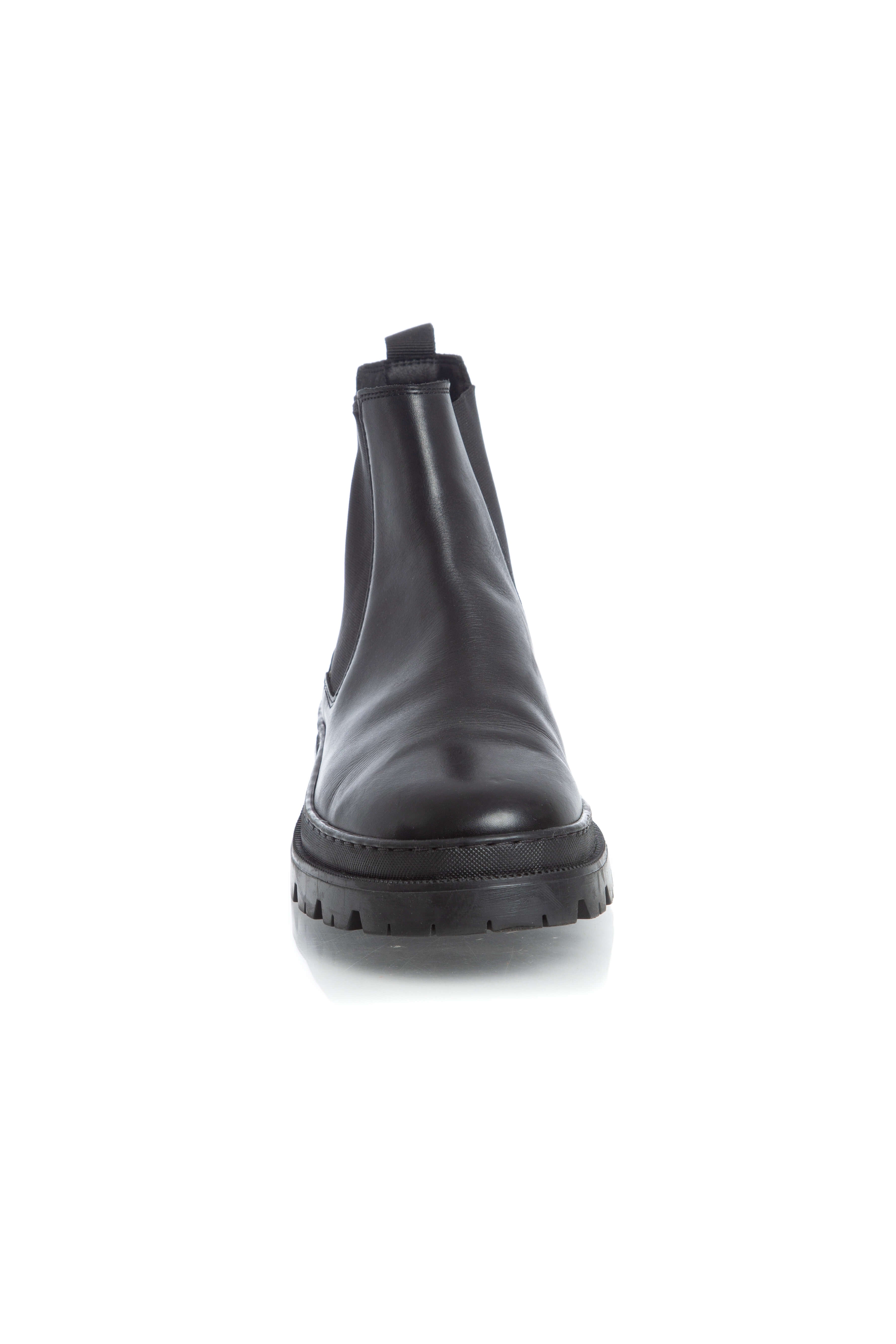Aldo, Talla 10