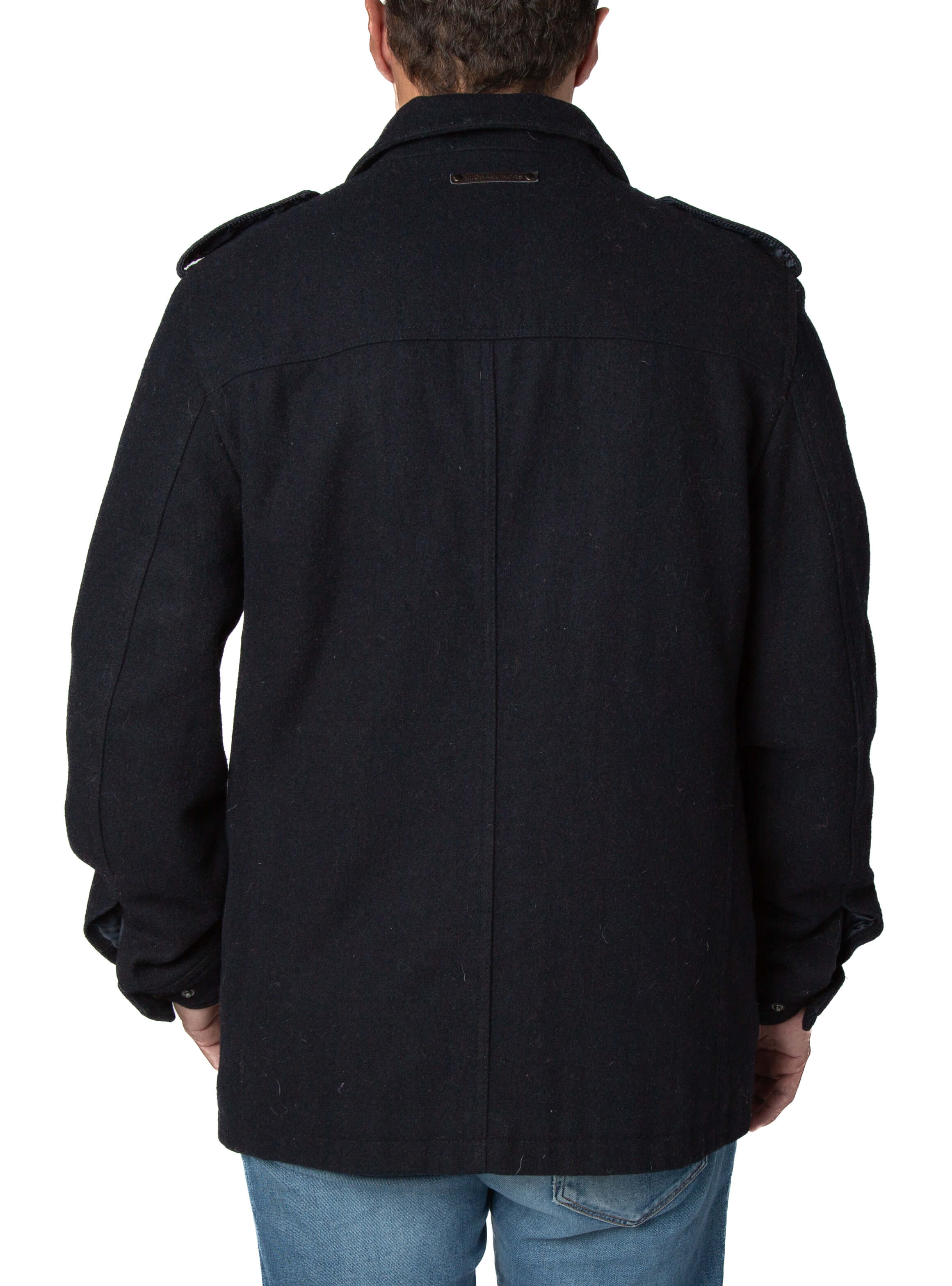 Michael Kors, Talla M