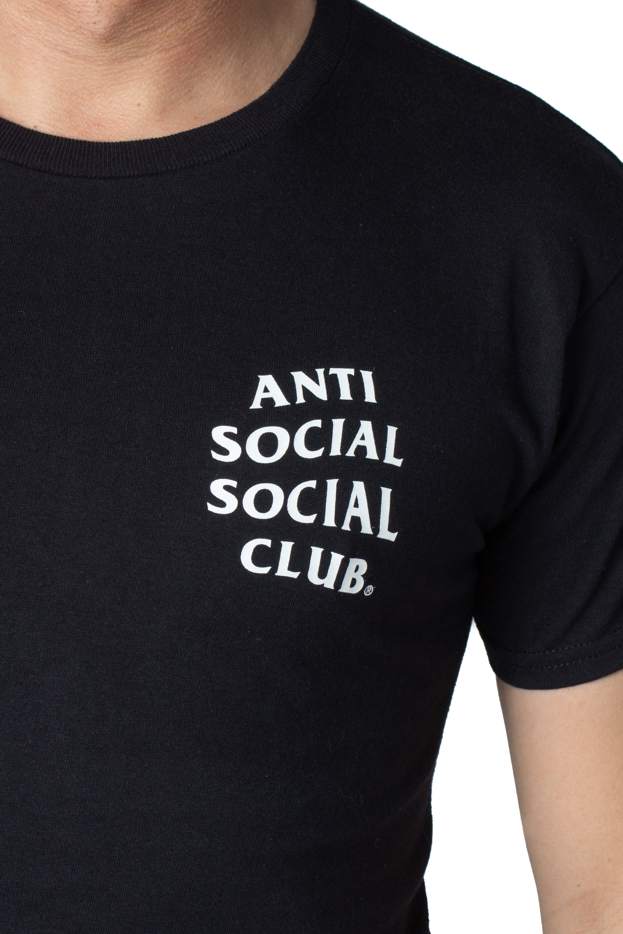 Anti Social Club, Talla XS