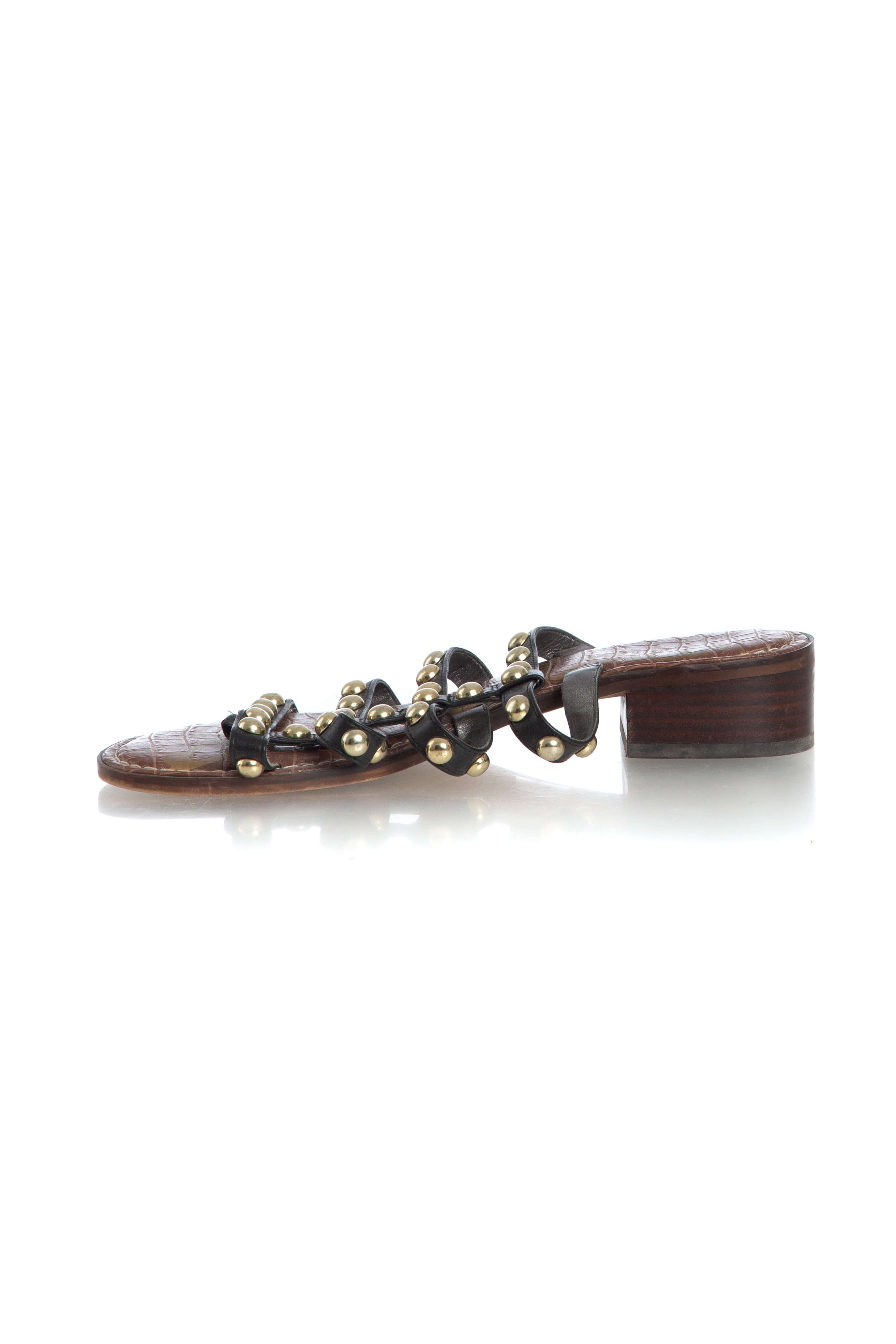 Sam Edelman, Talla 9