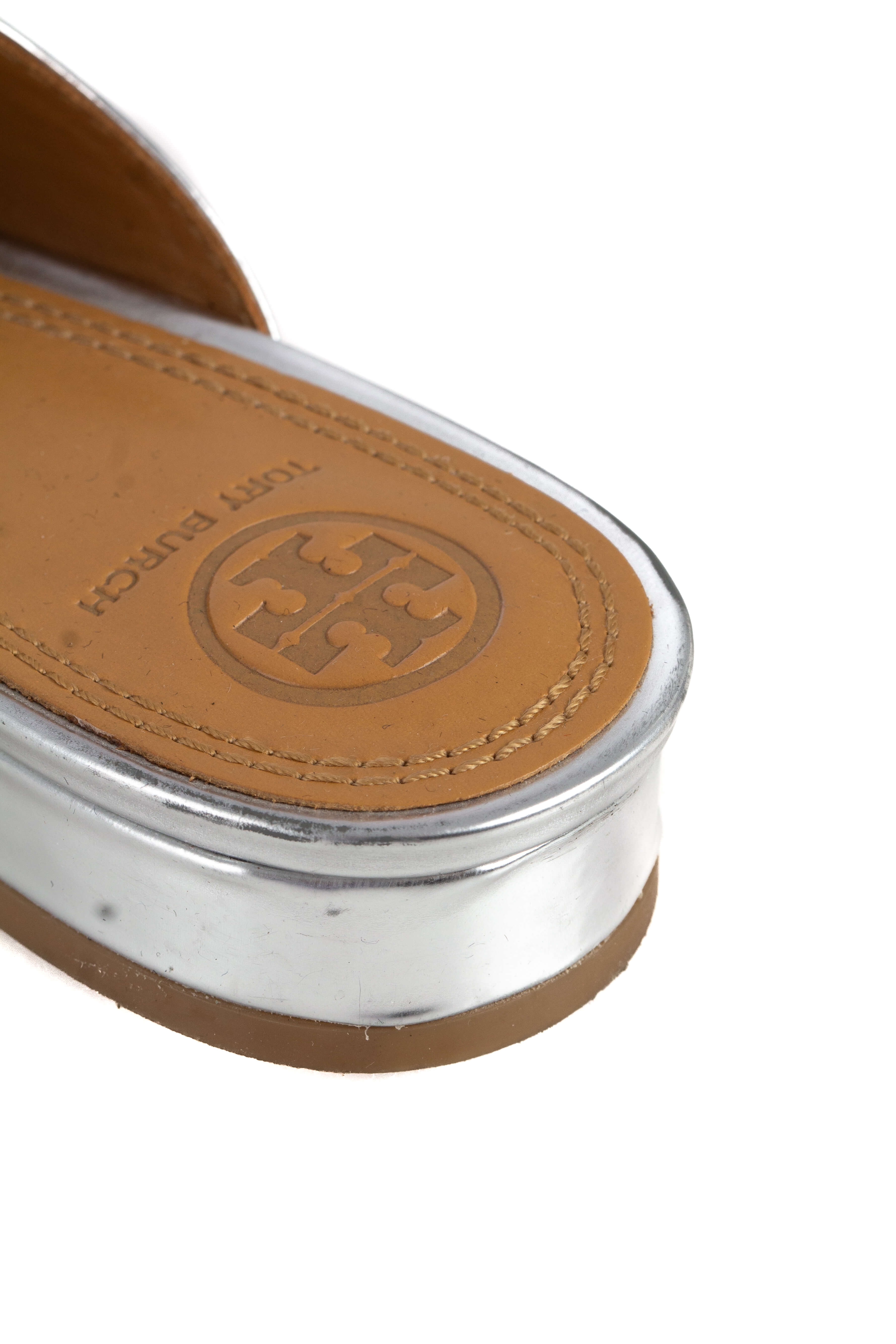 Tory Burch, Talla 8