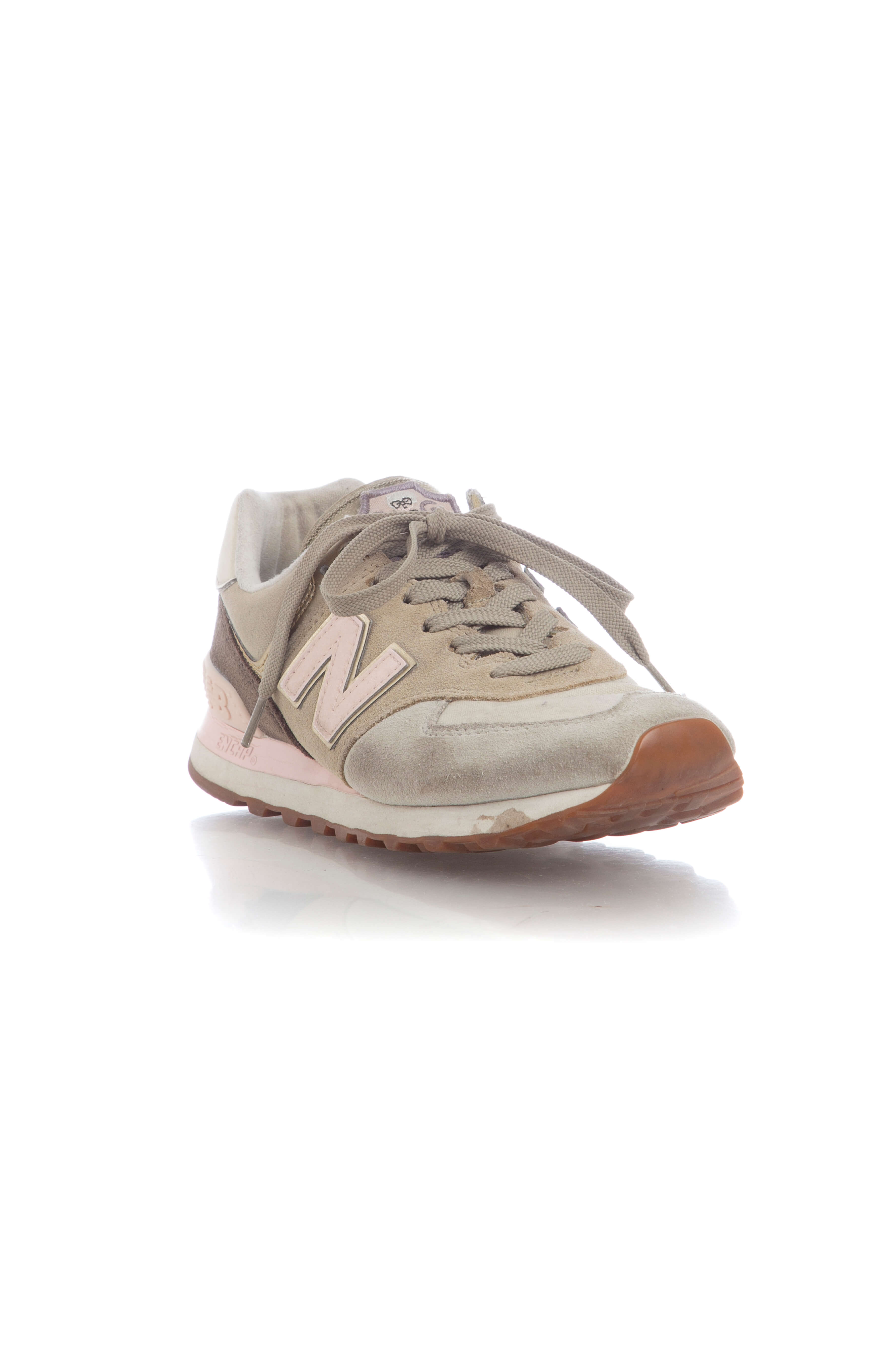 New Balance, Talla 8