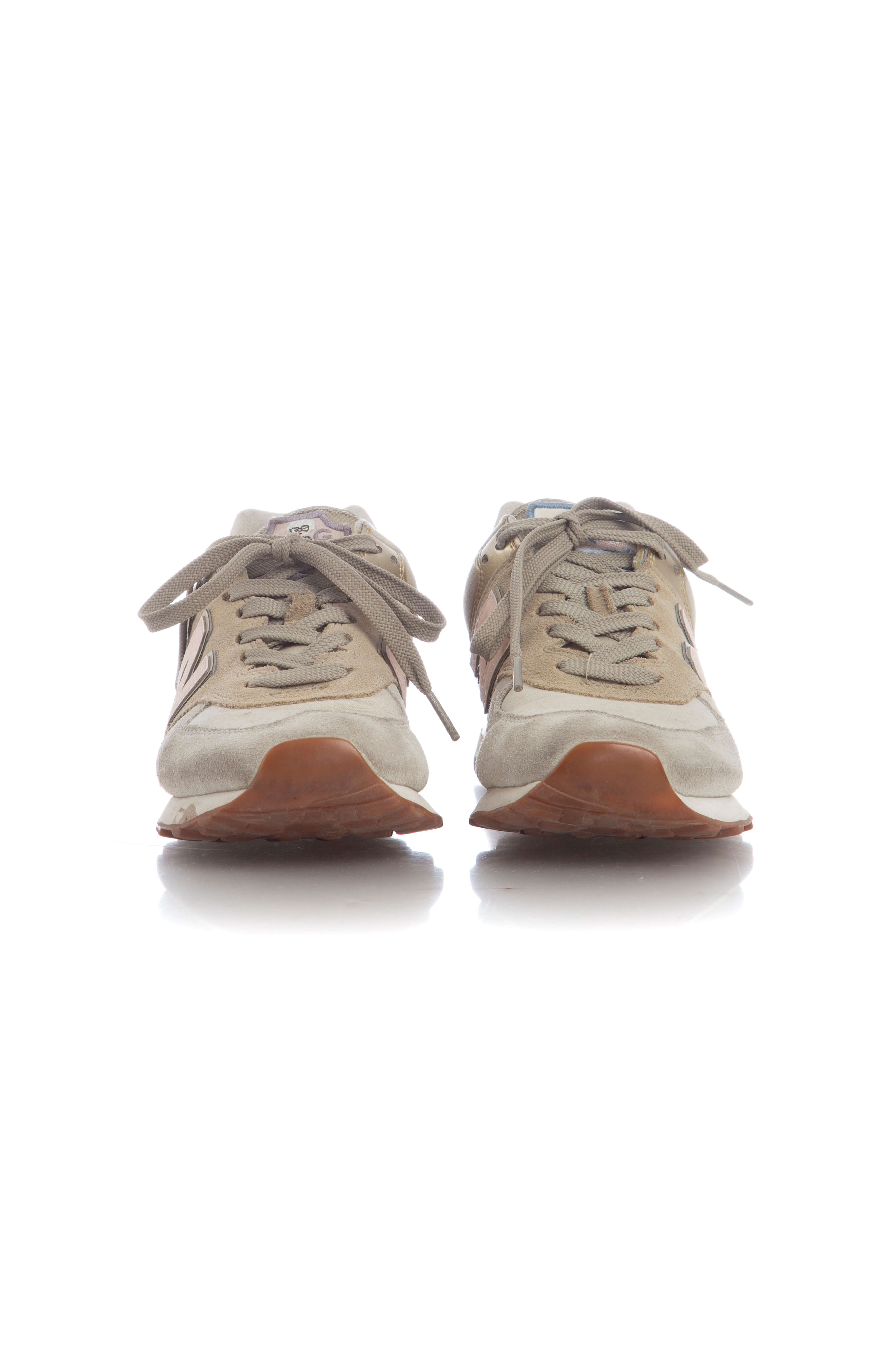 New Balance, Talla 8