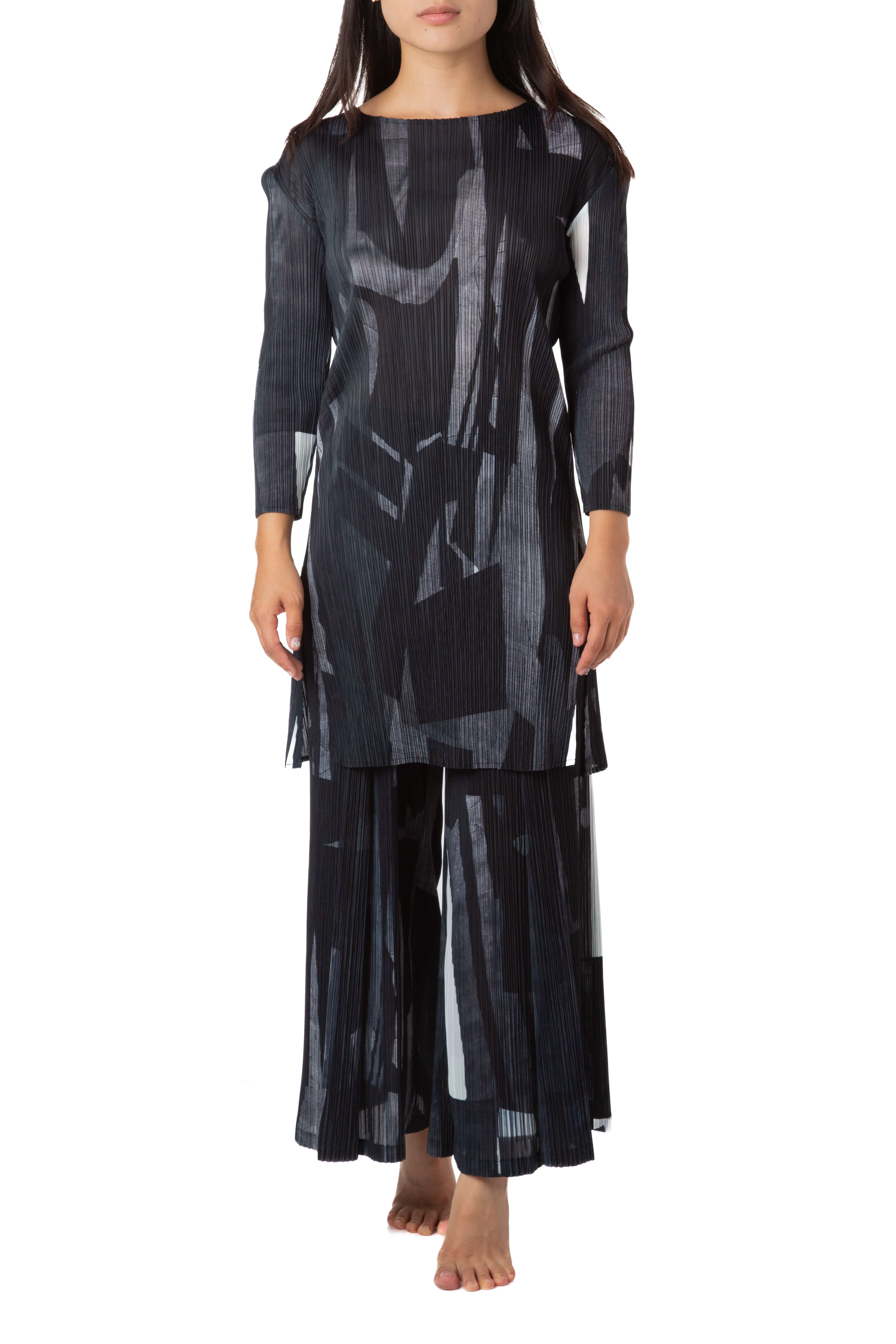 Adolfo Dominguez, Talla S