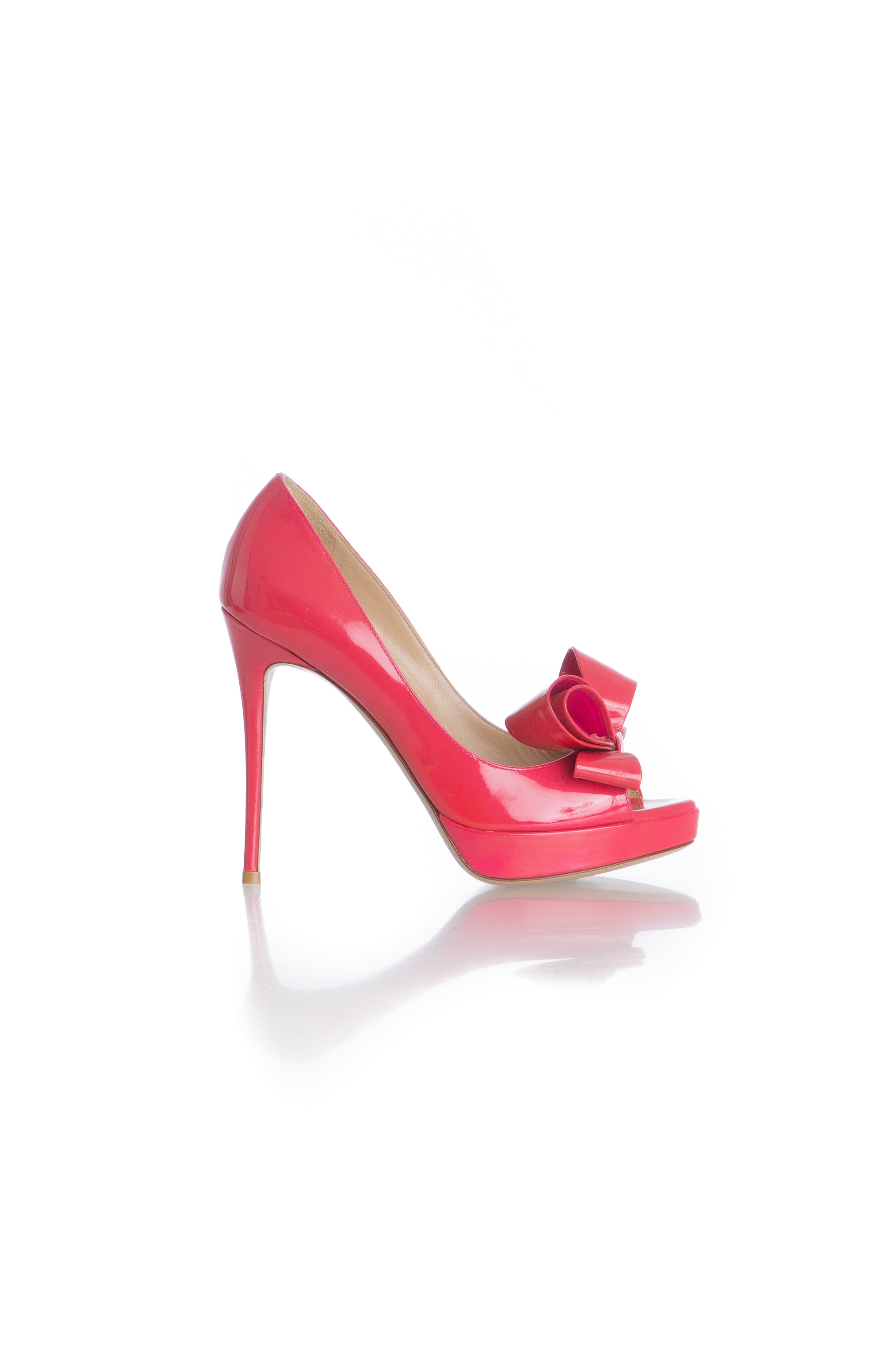 Valentino, 7.5 USA