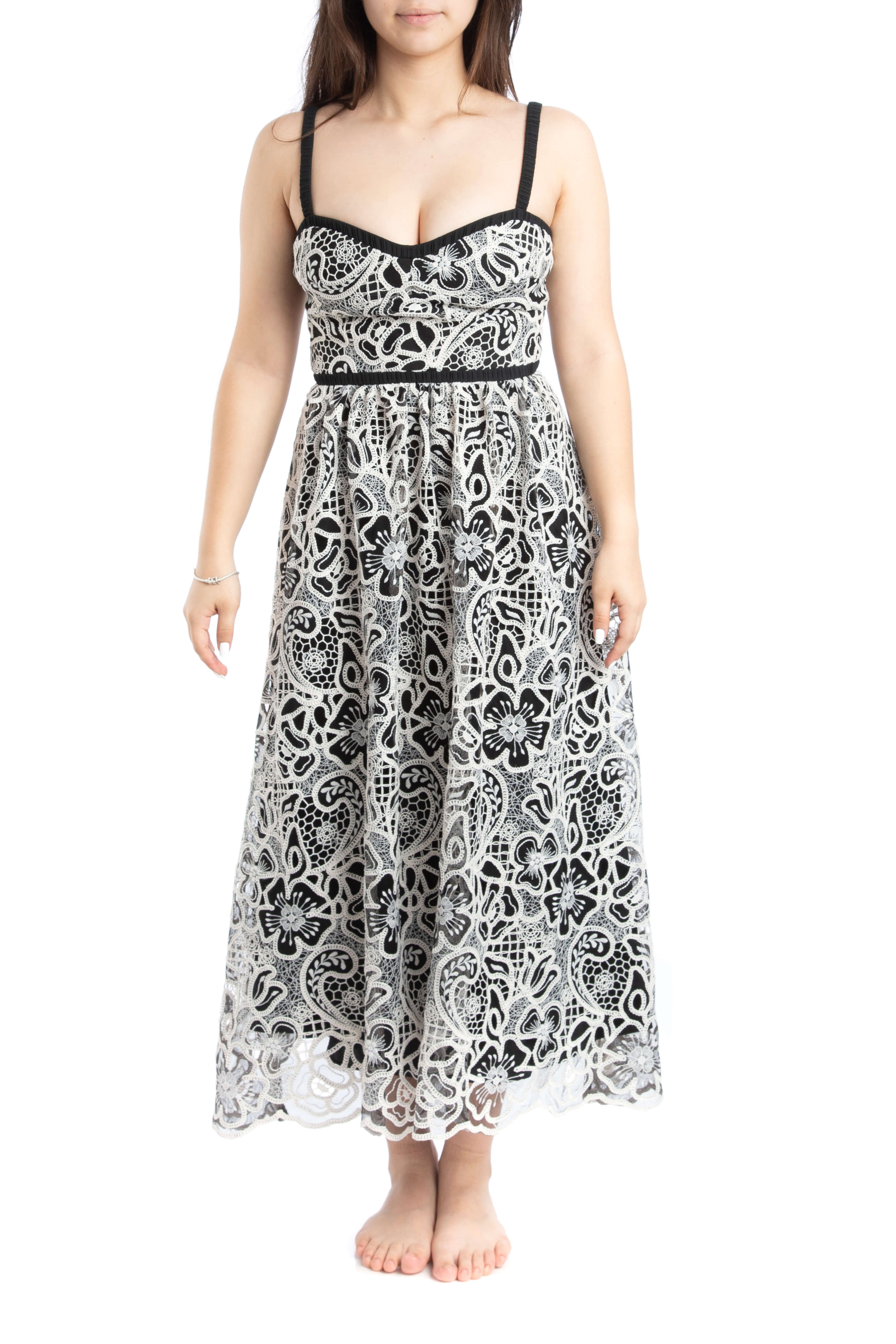 Monique Lhuillier, Talla 4