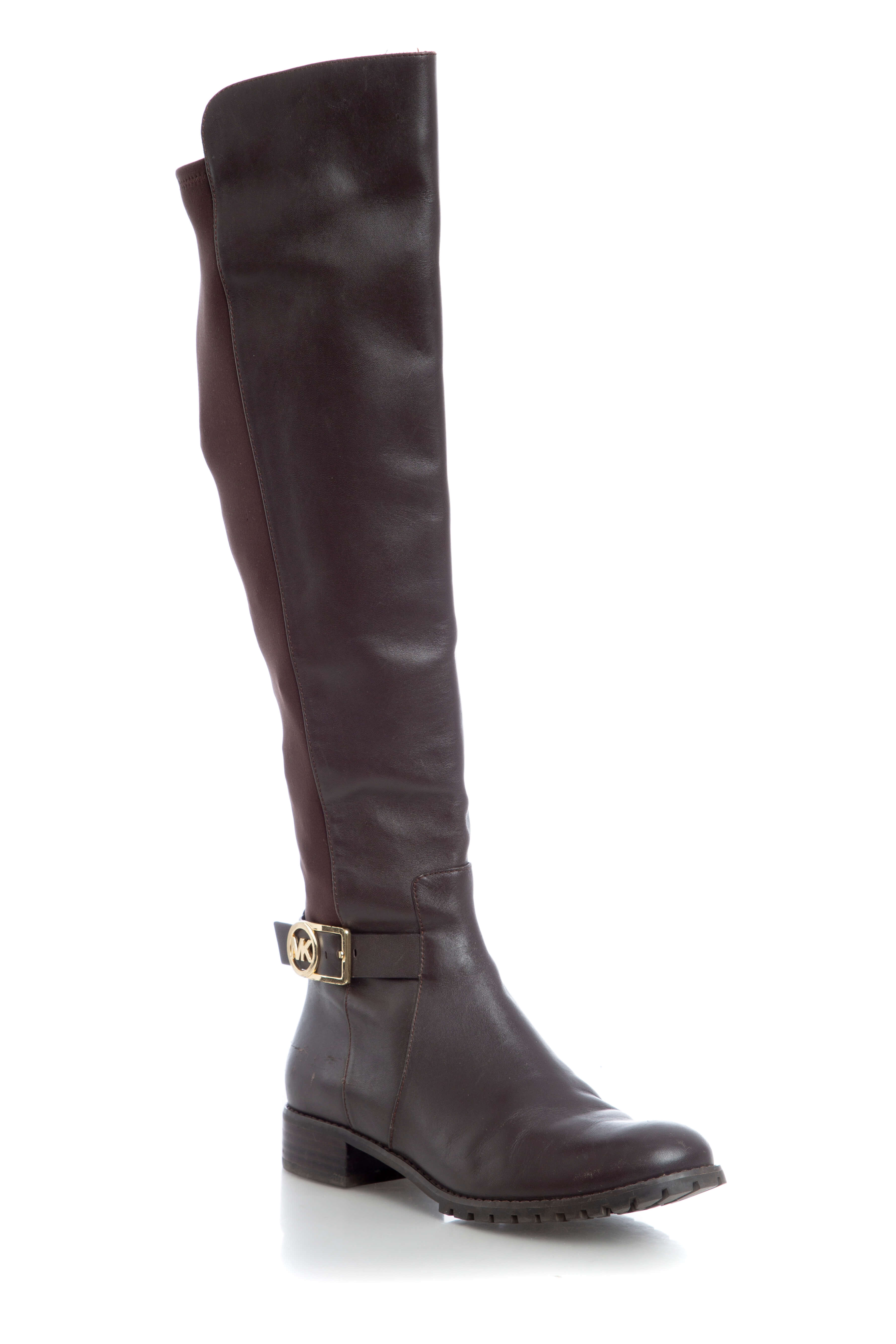 Michael Kors, Talla 7