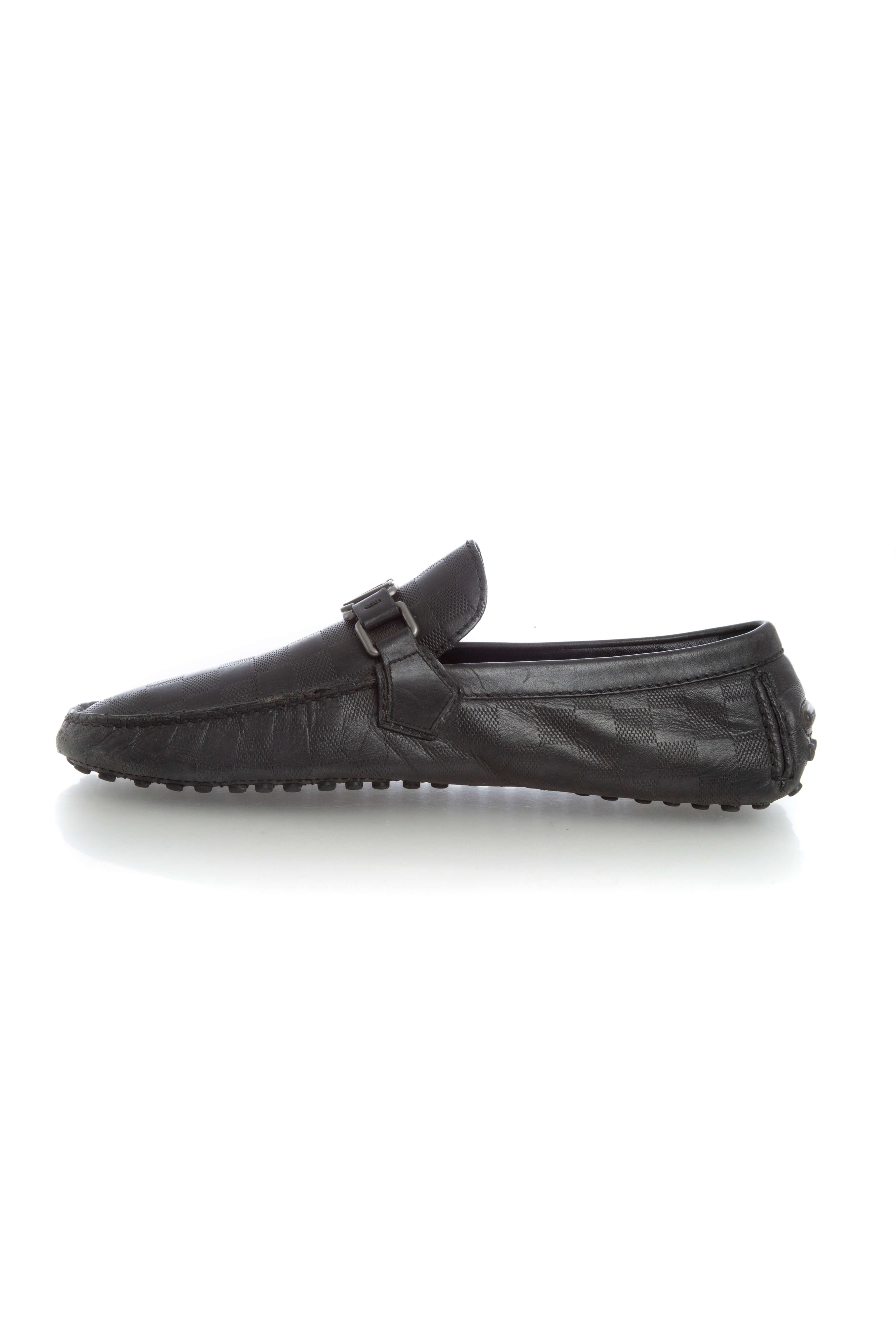 Louis Vuitton, Talla 10