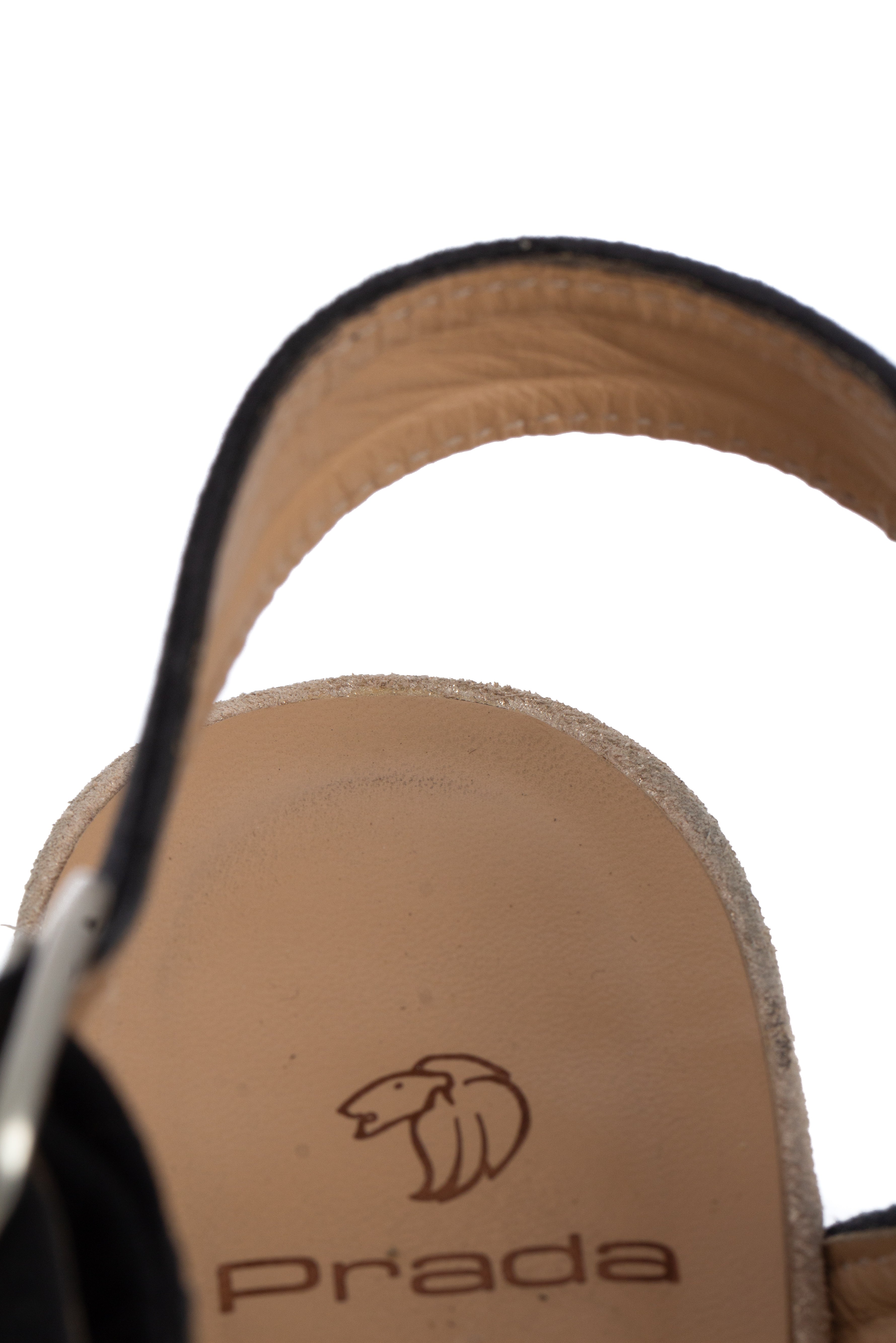Prada, 8 USA