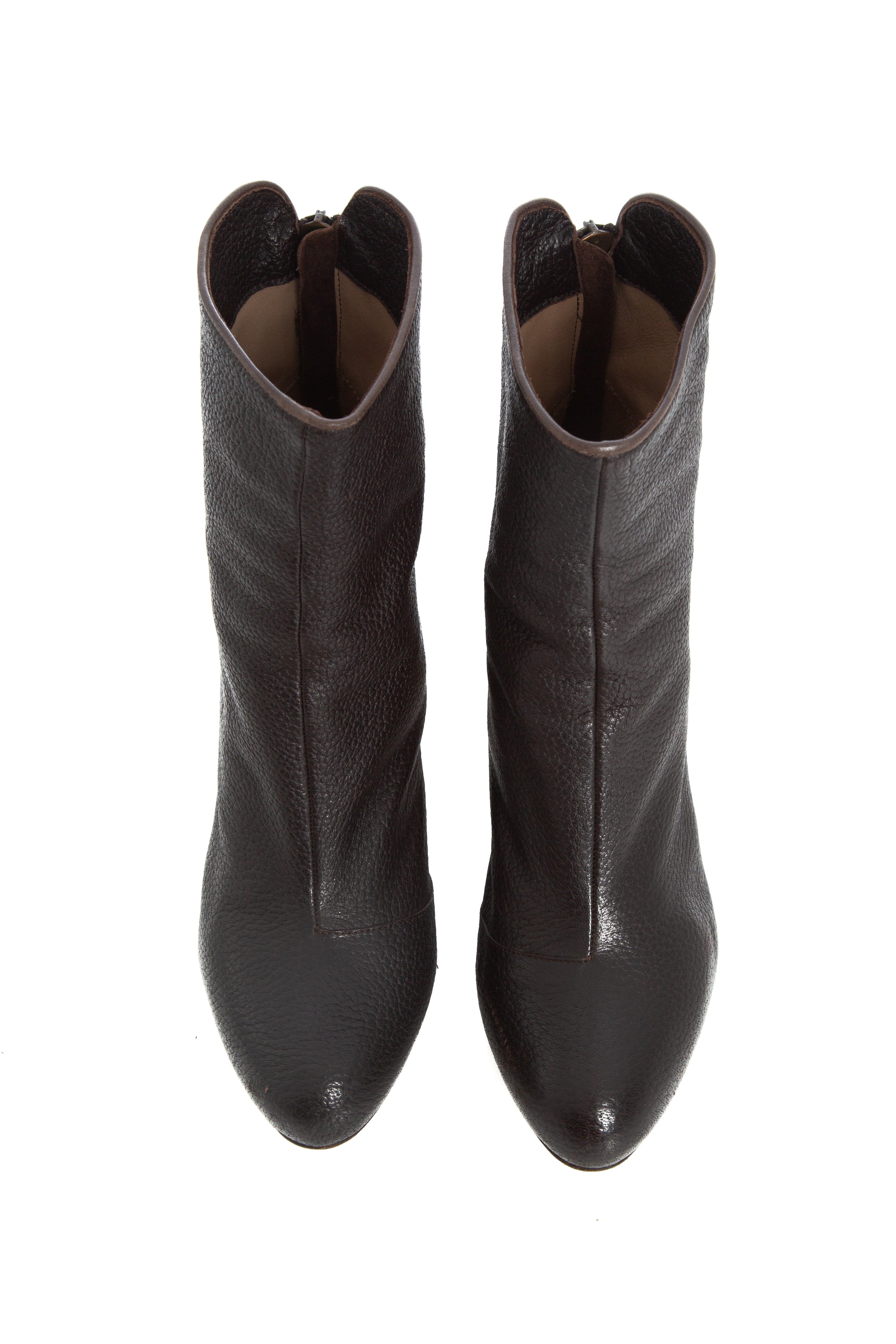 Calvin Klein, 8 USA