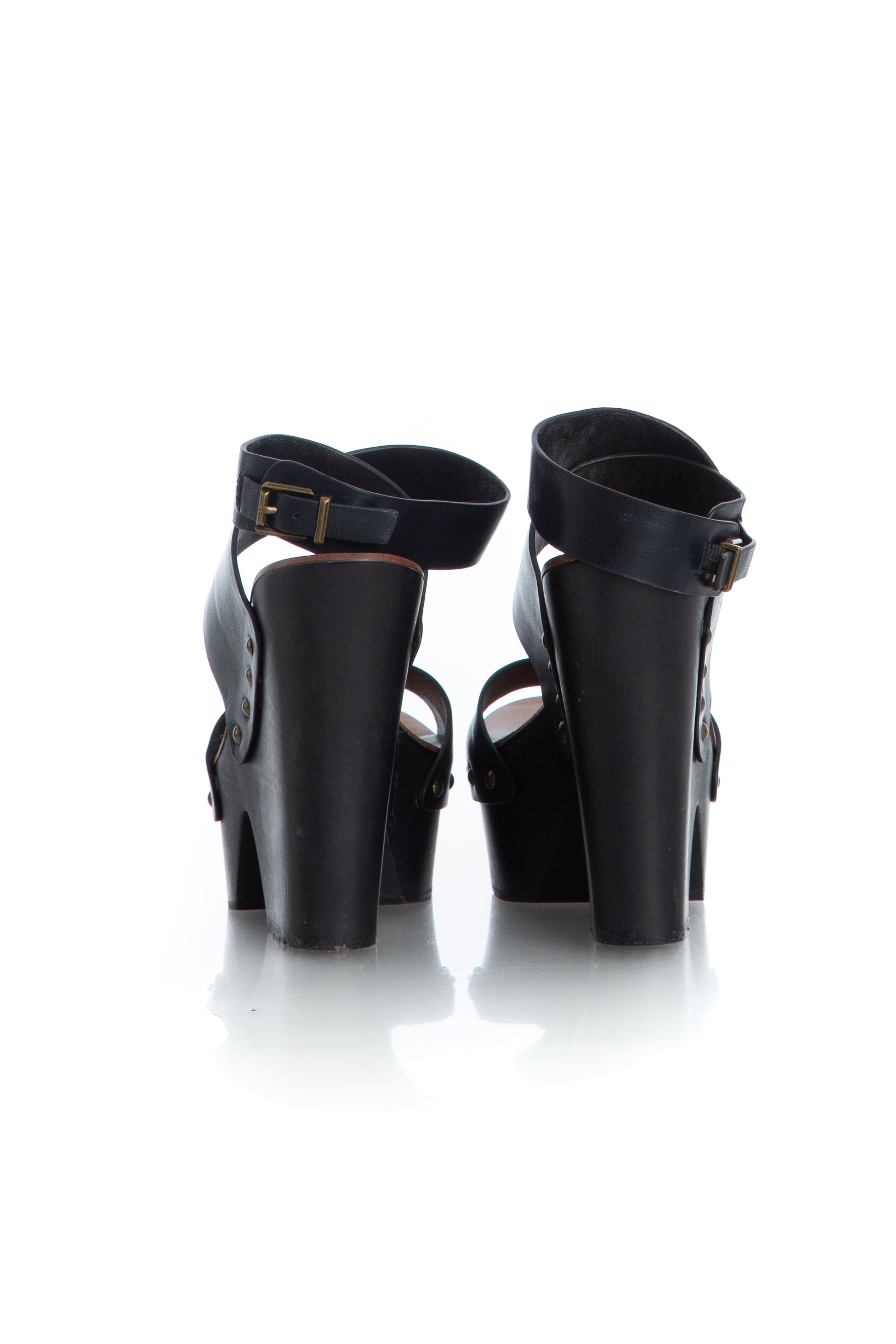 Alexander McQueen, 8 USA