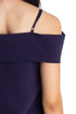 Elizabeth and James, Talla 0