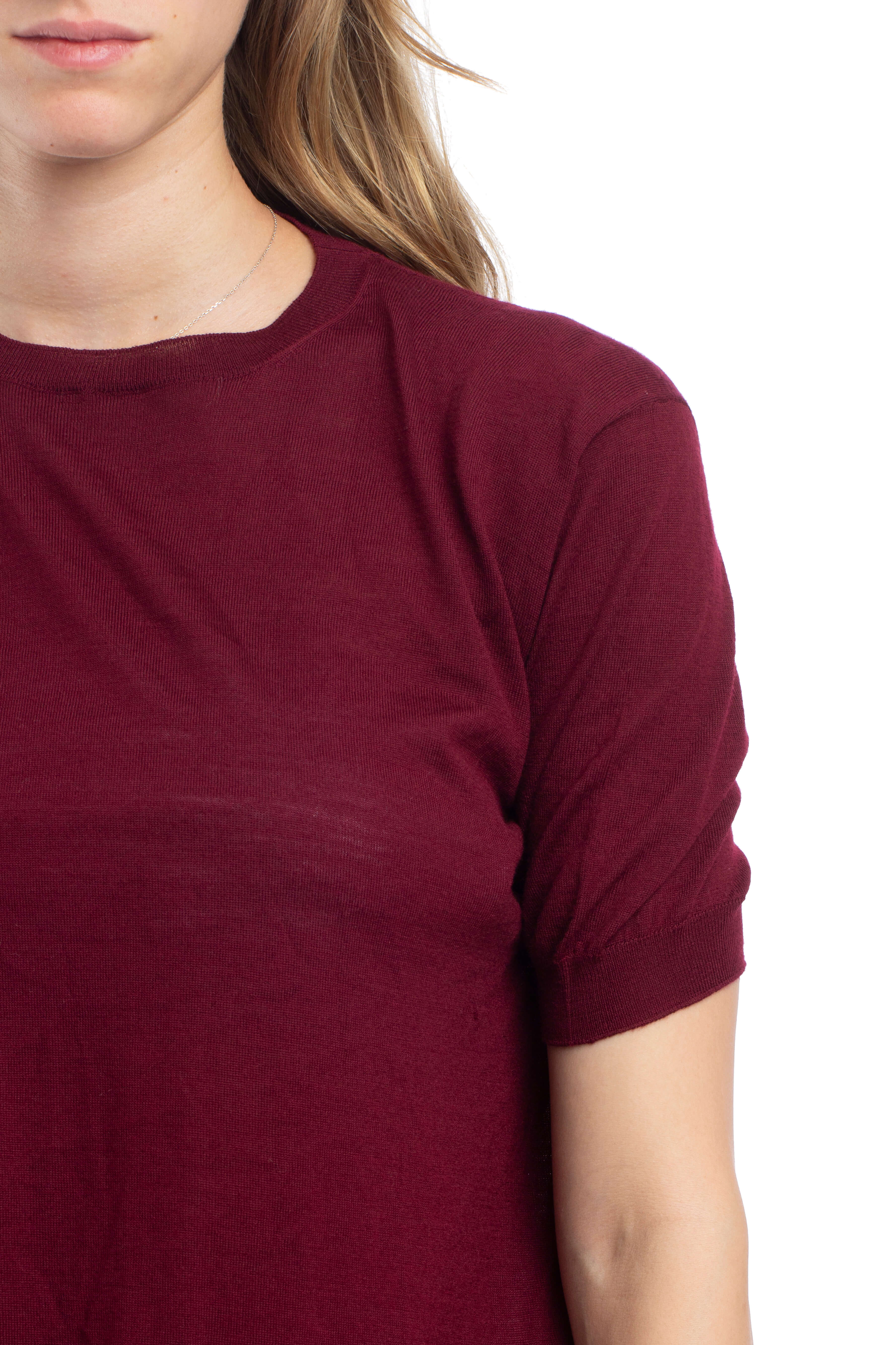 Prada, Talla 40