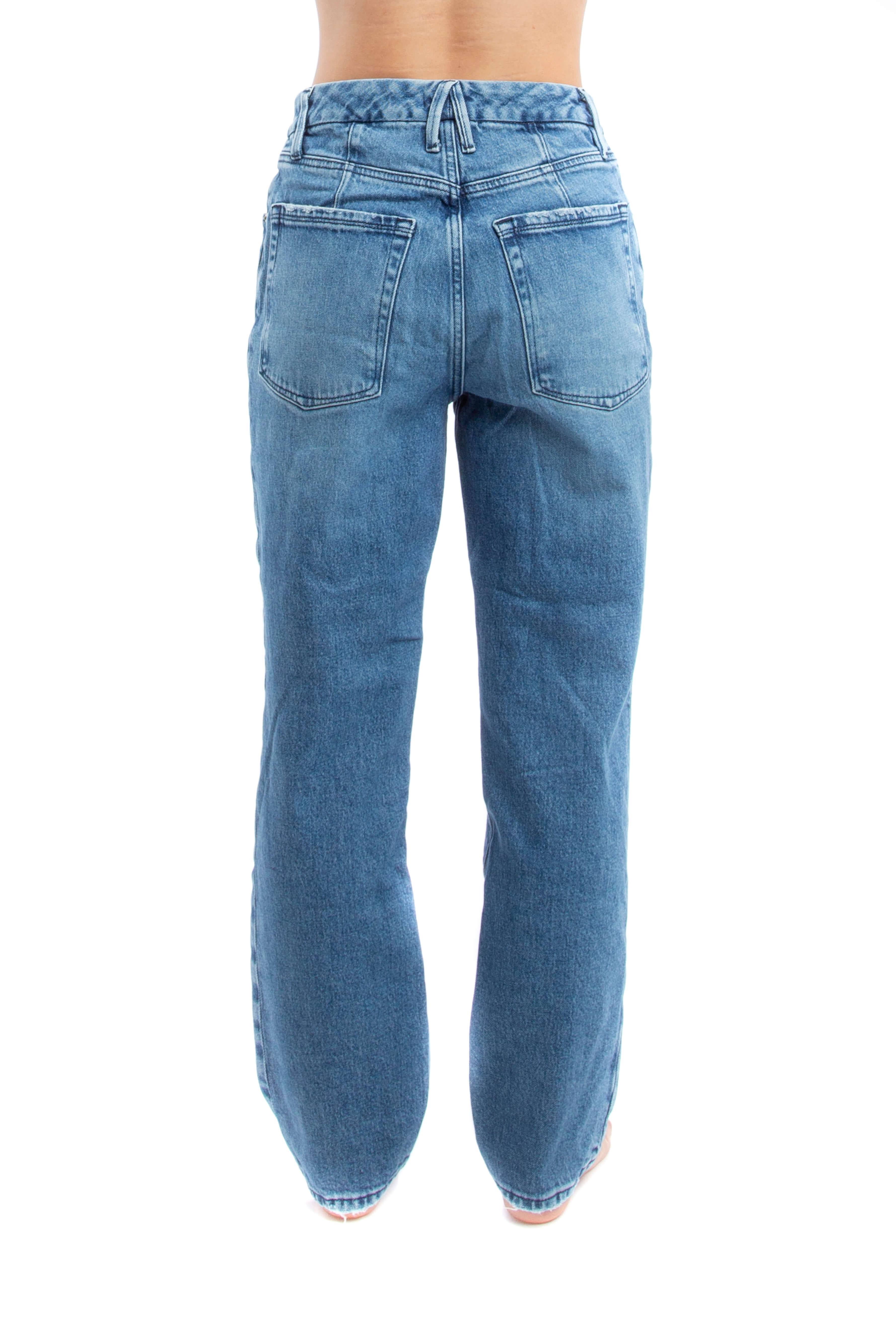 Good American, Talla 2/26