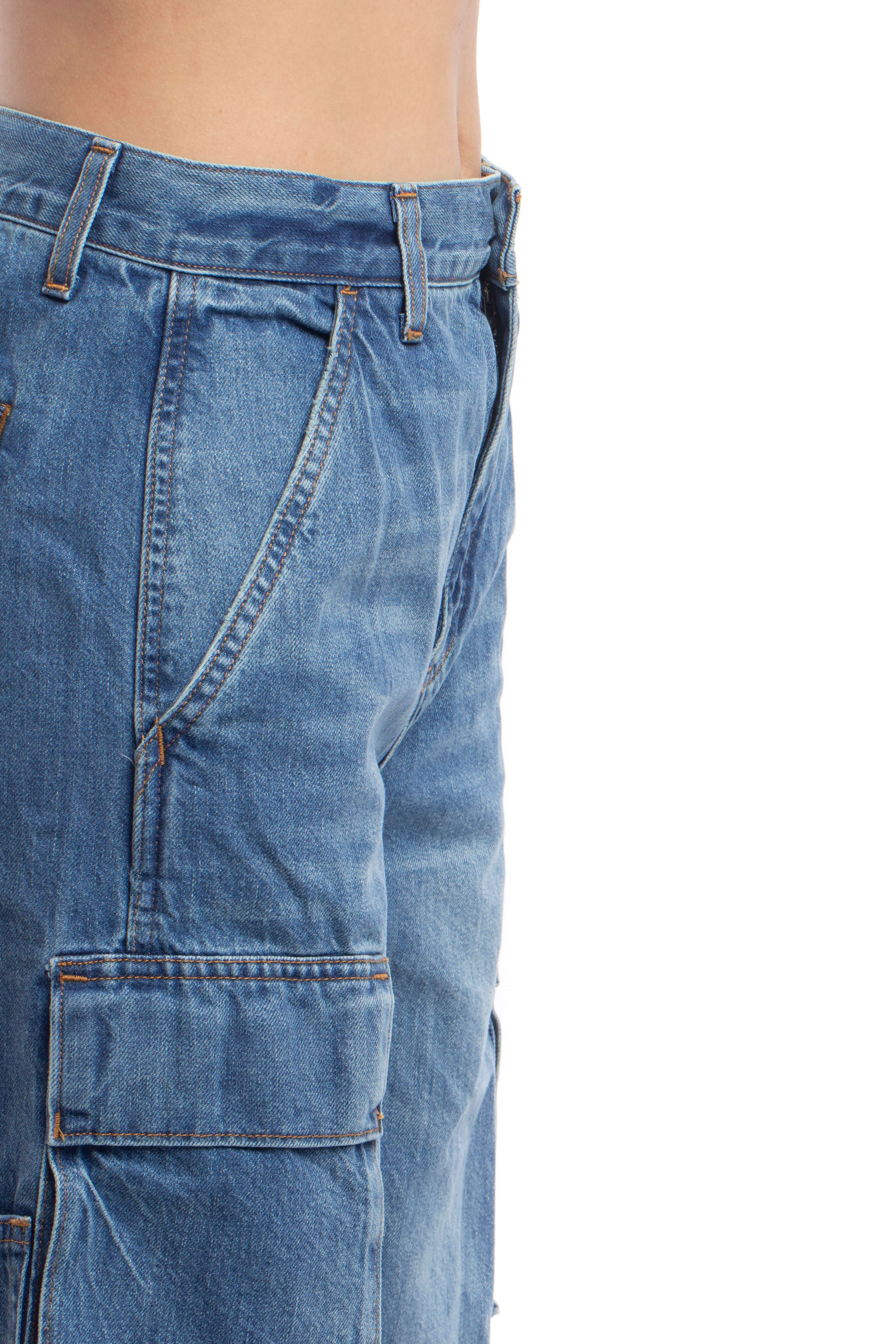 Denim Forum, Talla 25