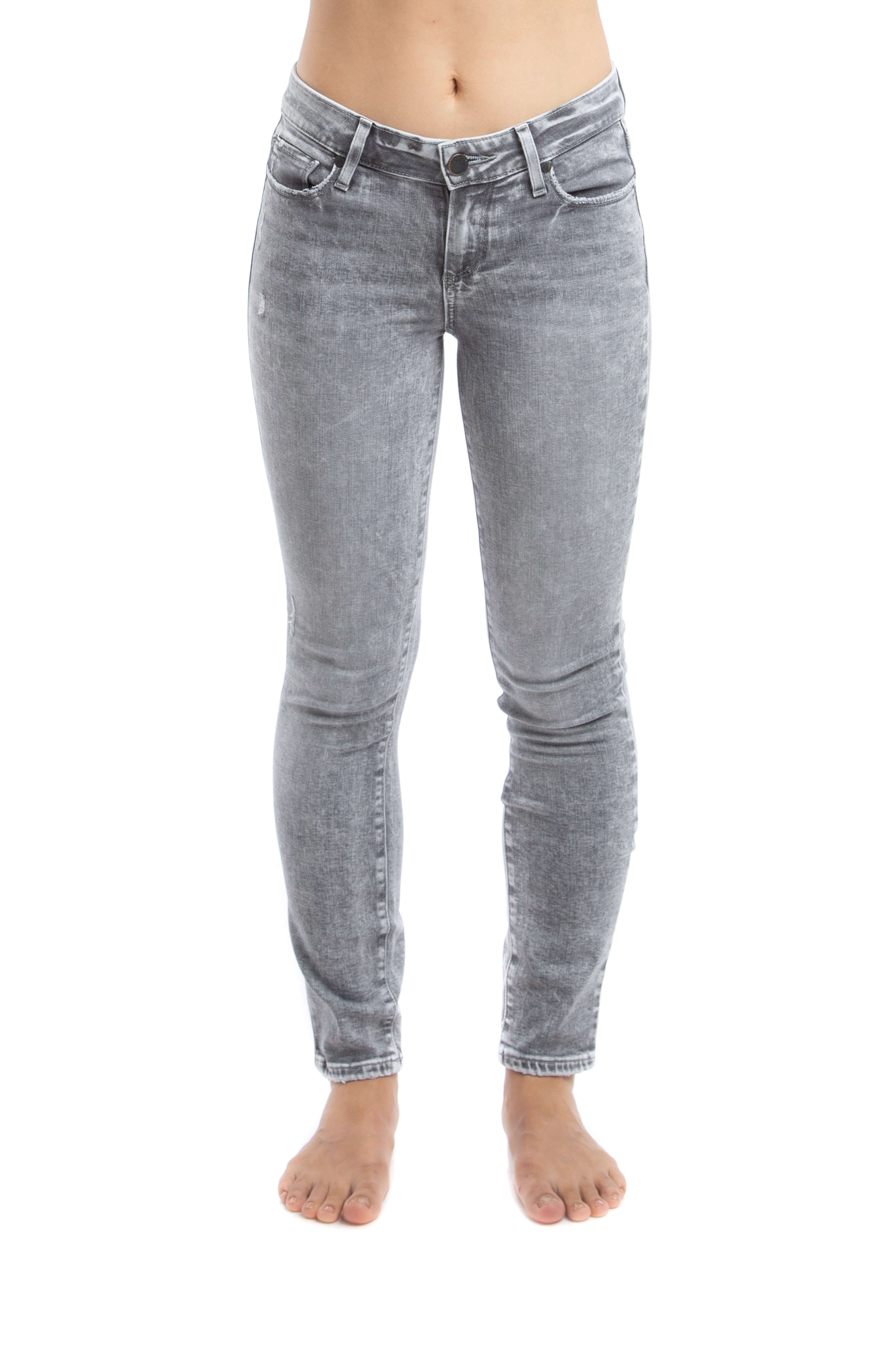 Paige, Talla 24
