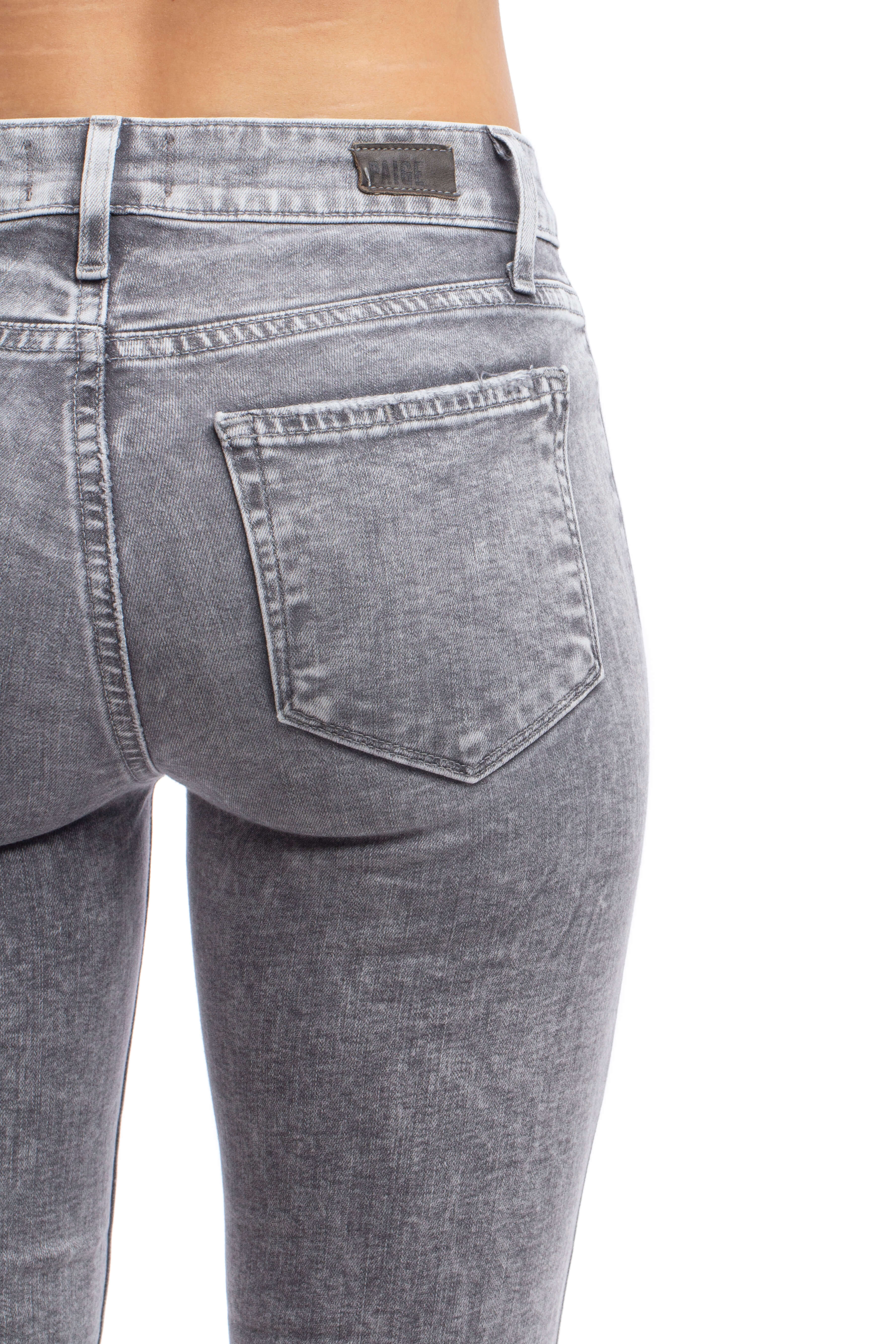 Paige, Talla 24