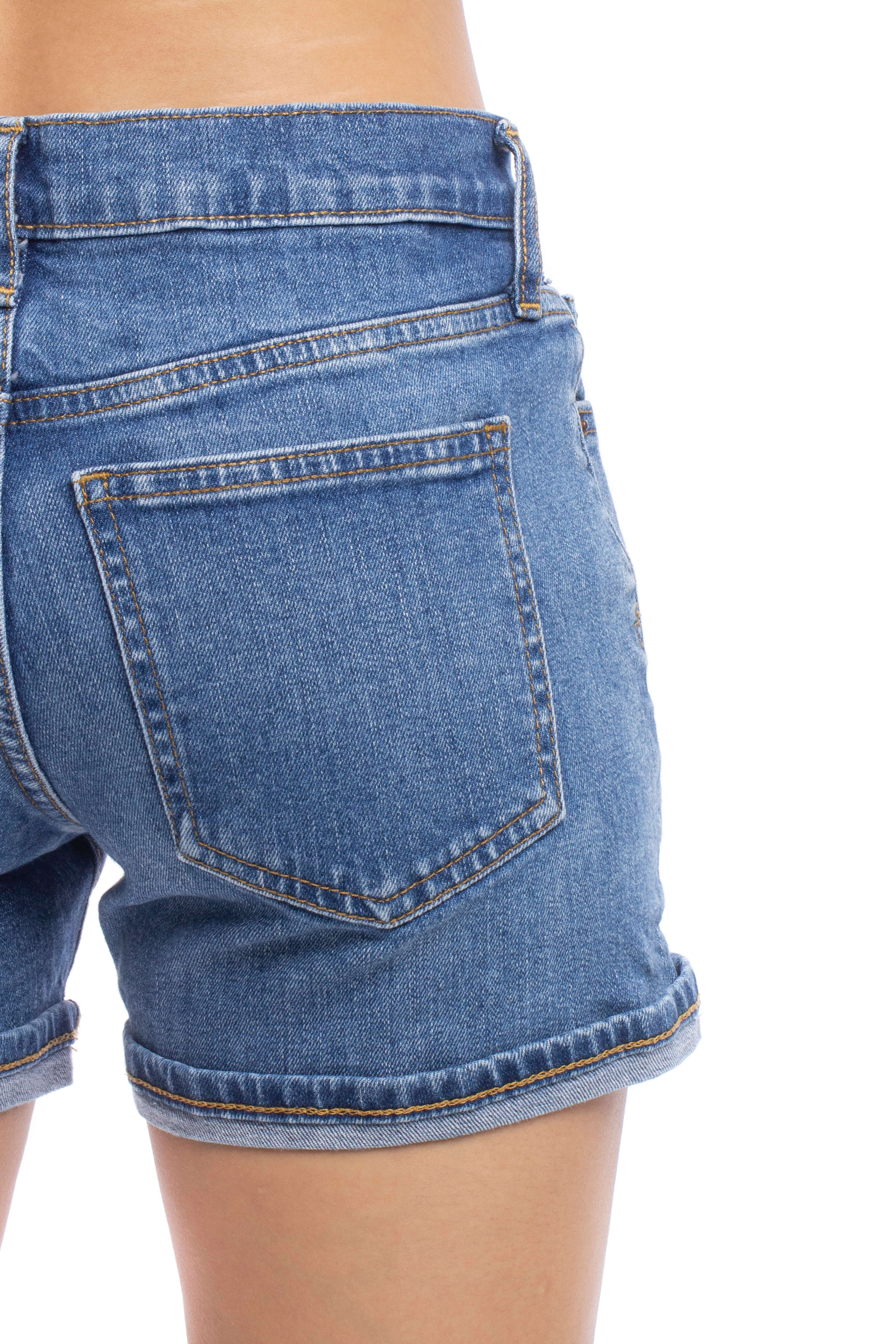 GAP, Talla 25