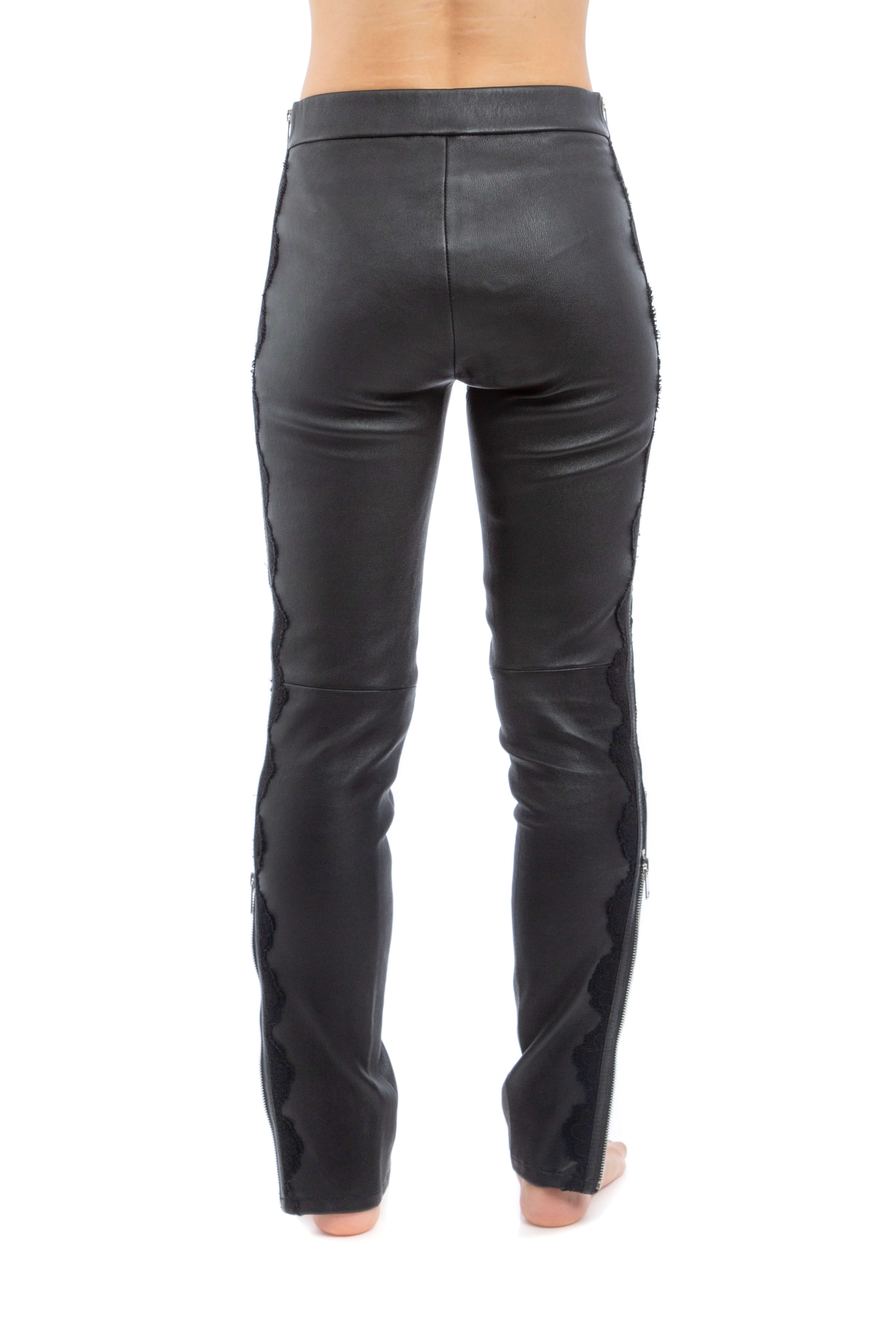 Alexander McQueen, Talla 40