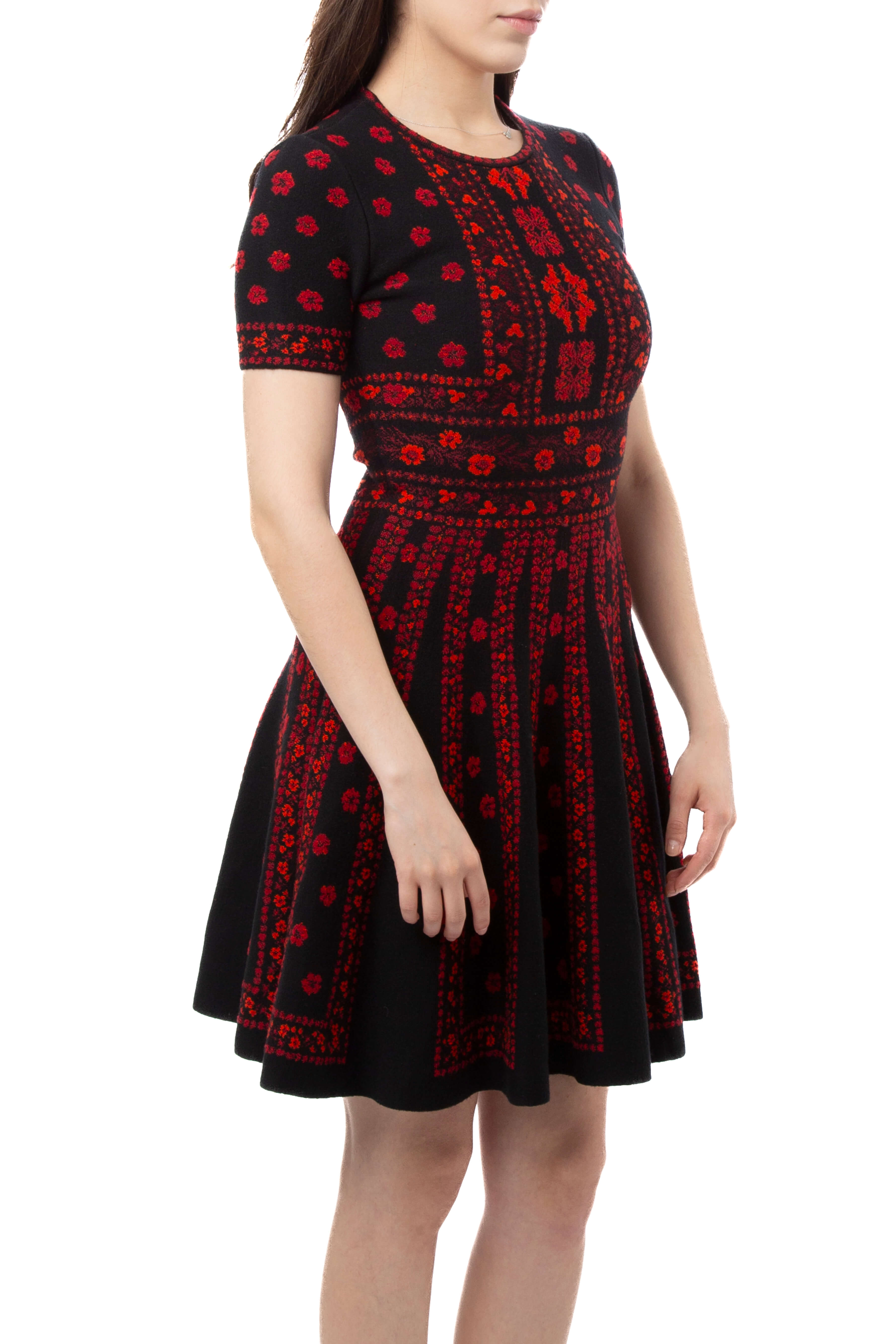 Alexander McQueen, Talla S